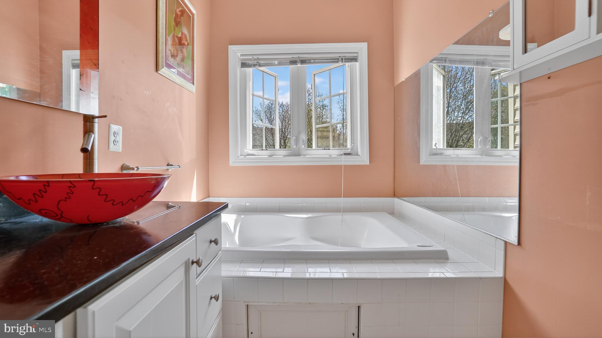 WAVERLY WOODS - Residential