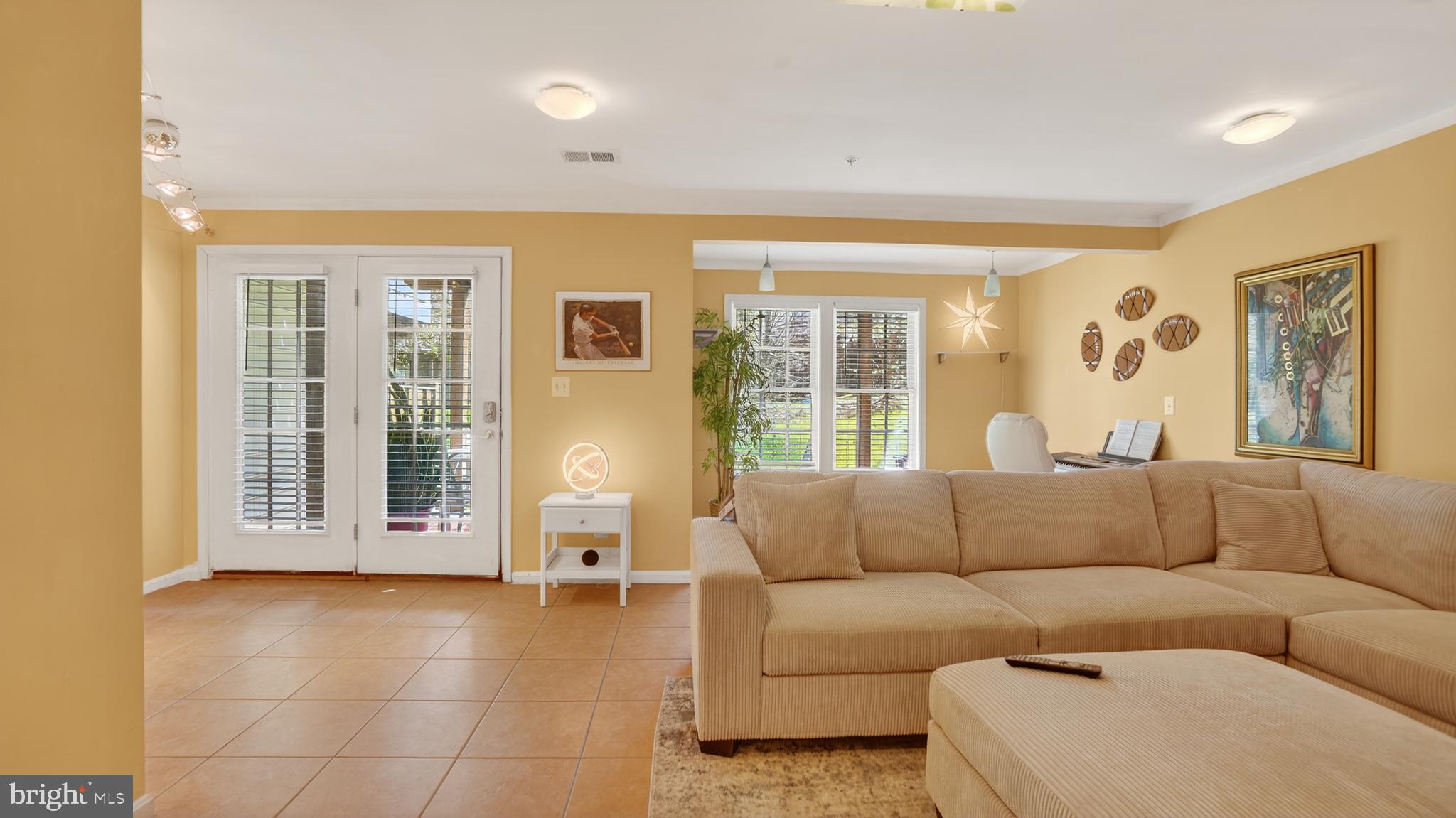 WAVERLY WOODS - Residential