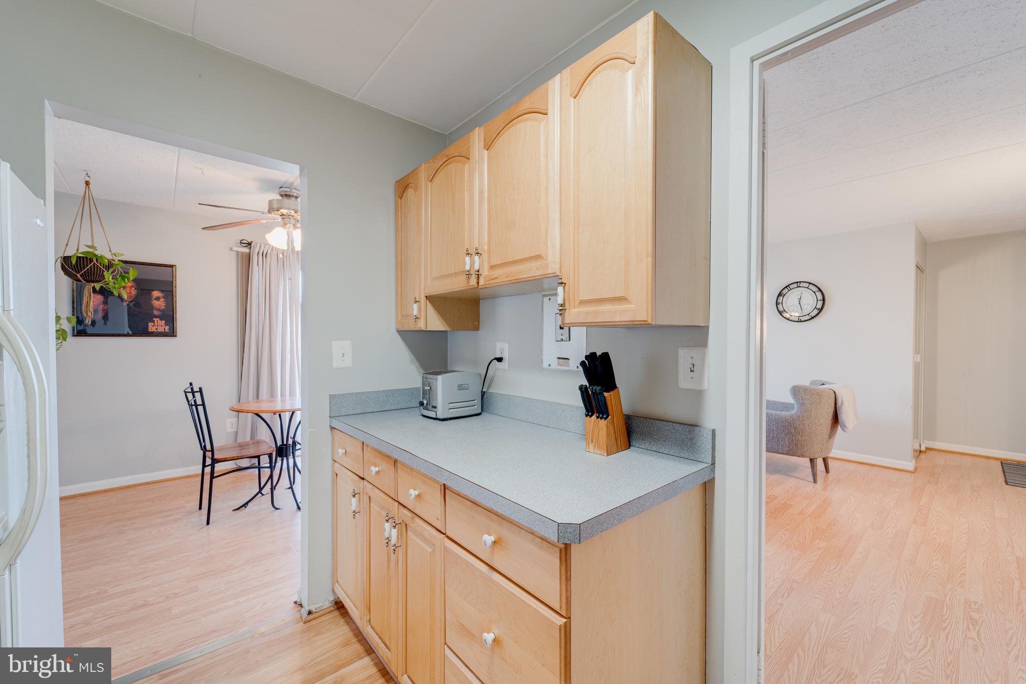 HUNTINGTON CLUB - Residential Lease