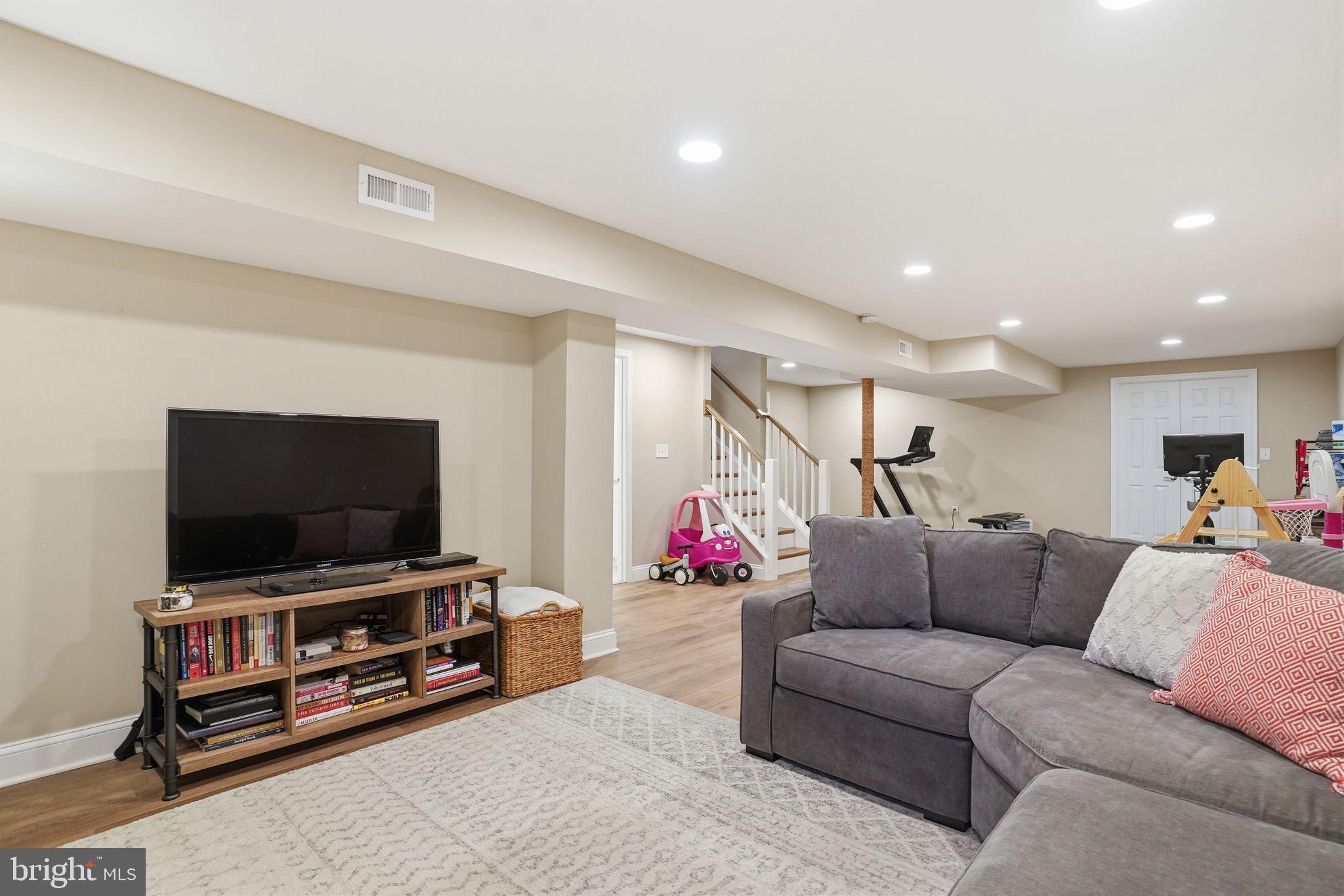 WESTRIDGE - Residential