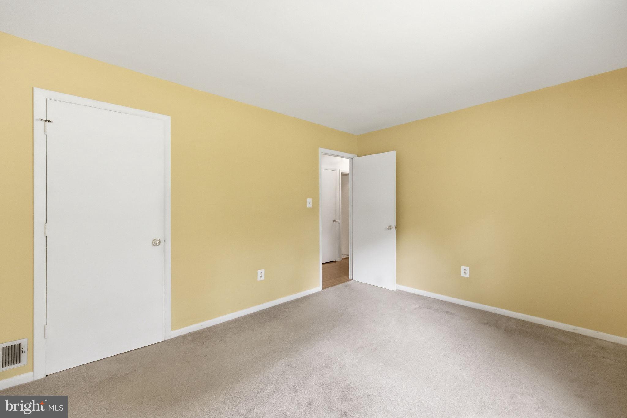 OAK RIDGE ESTATES - Residential