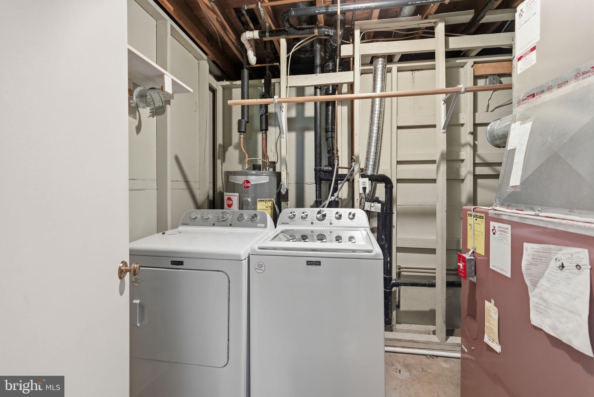 OAK RIDGE ESTATES - Residential