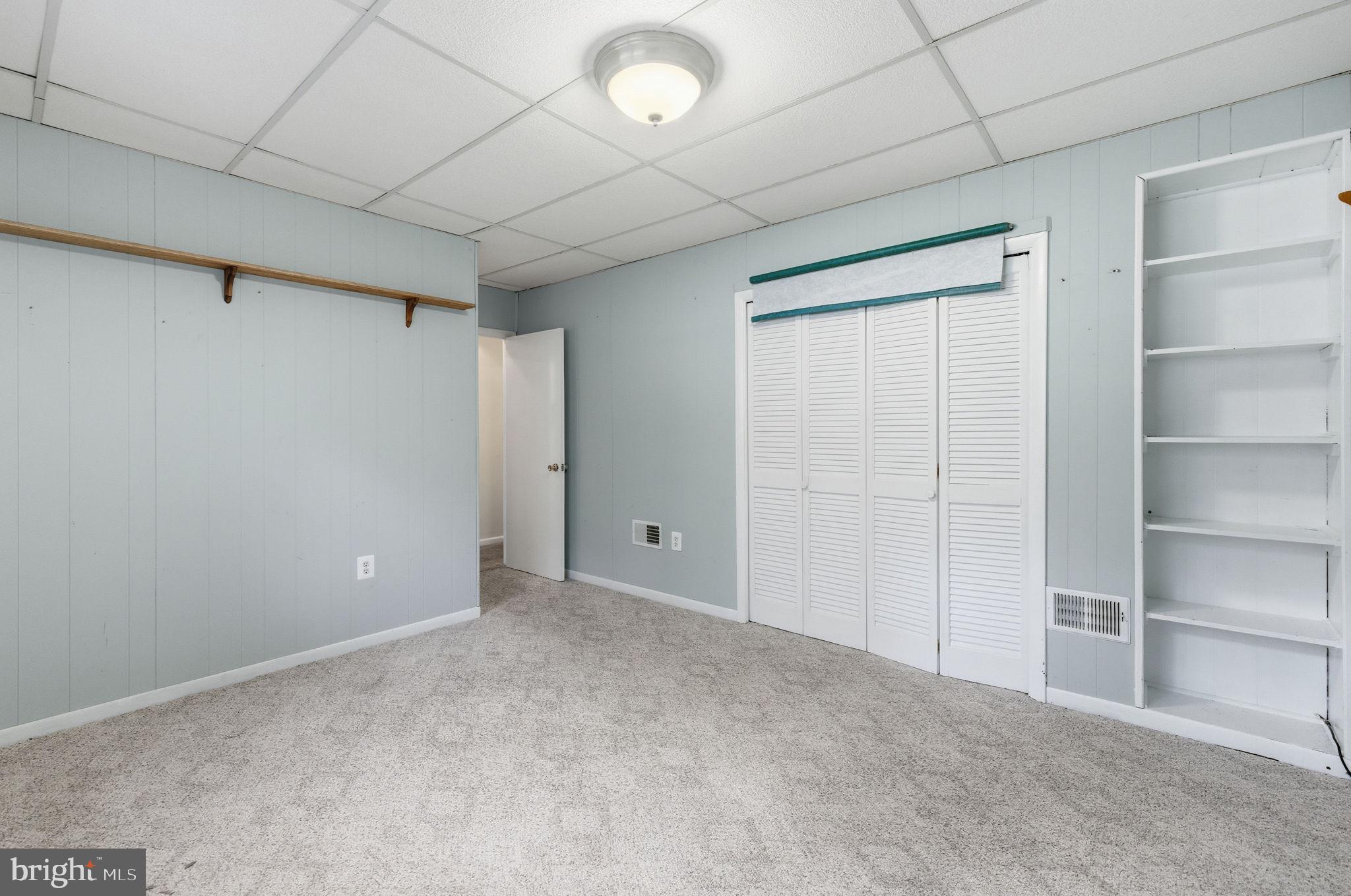 OAK RIDGE ESTATES - Residential