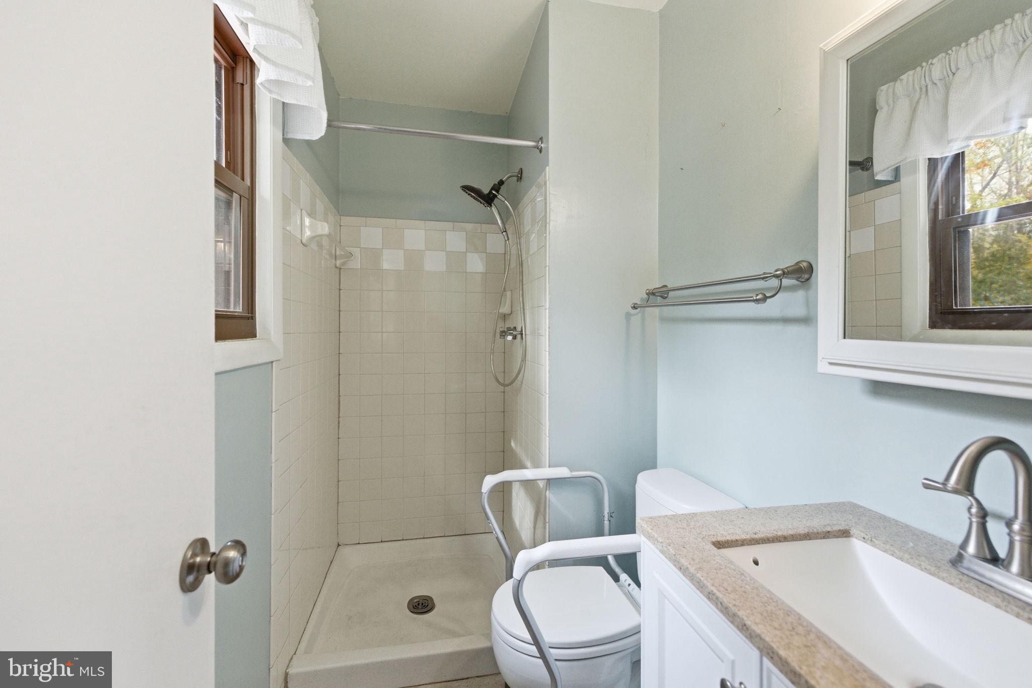 OAK RIDGE ESTATES - Residential