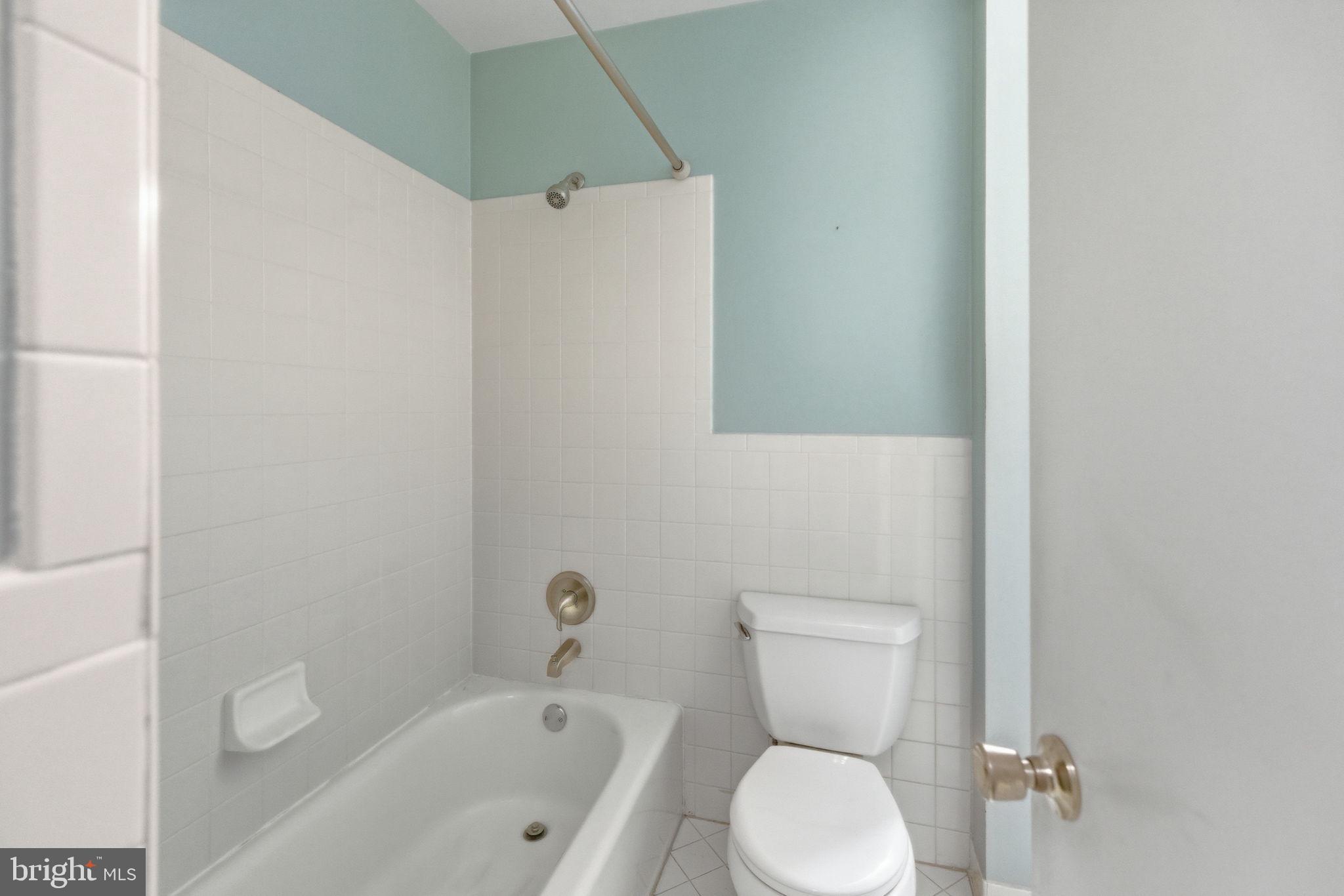 OAK RIDGE ESTATES - Residential