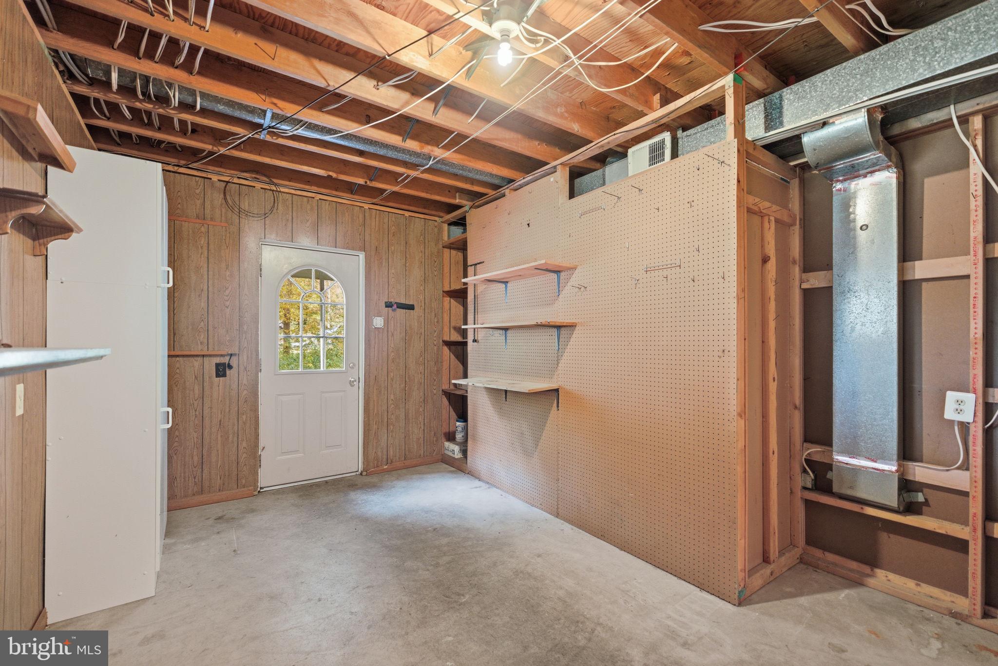 OAK RIDGE ESTATES - Residential