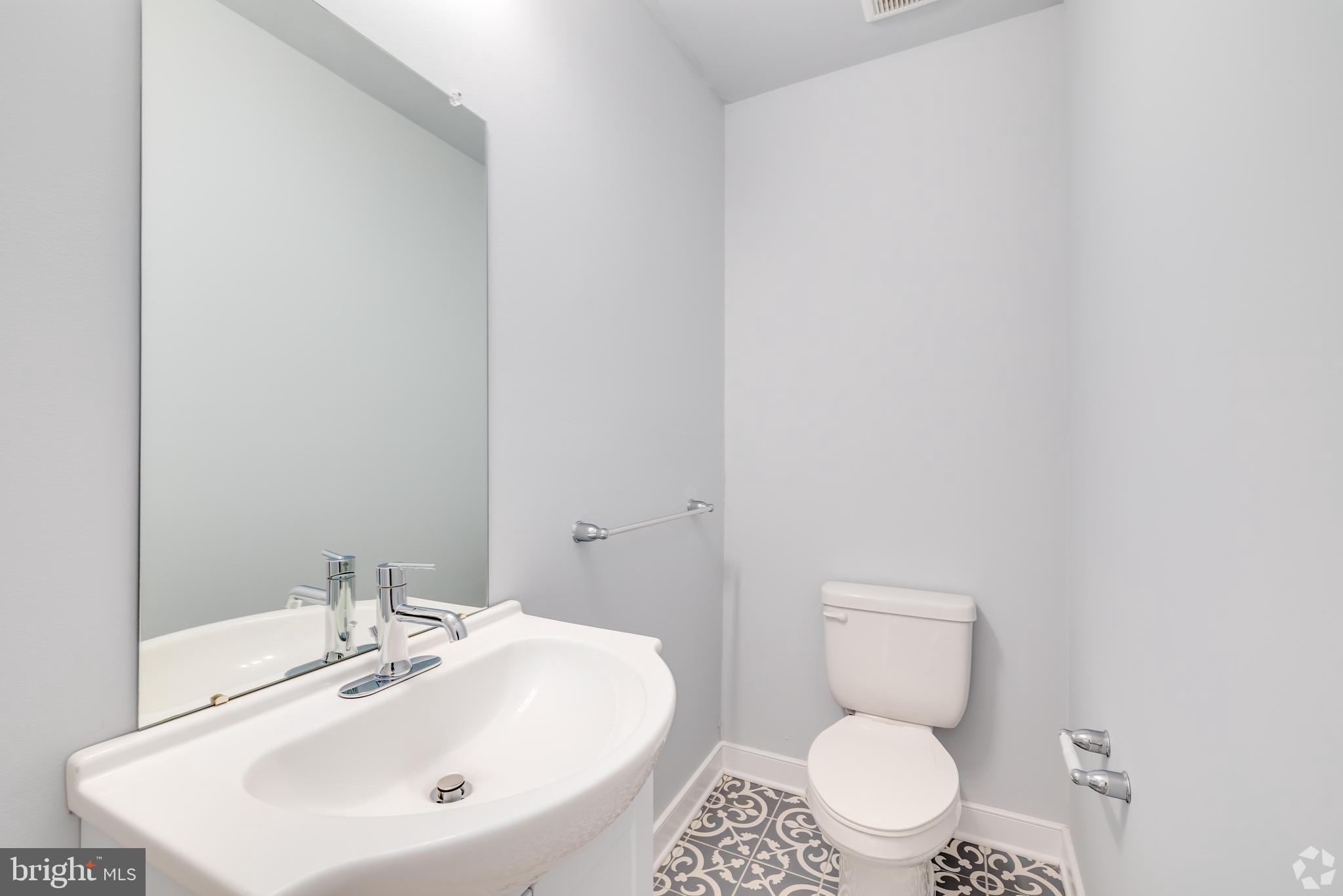 OVERBROOK PARK - Residential Lease