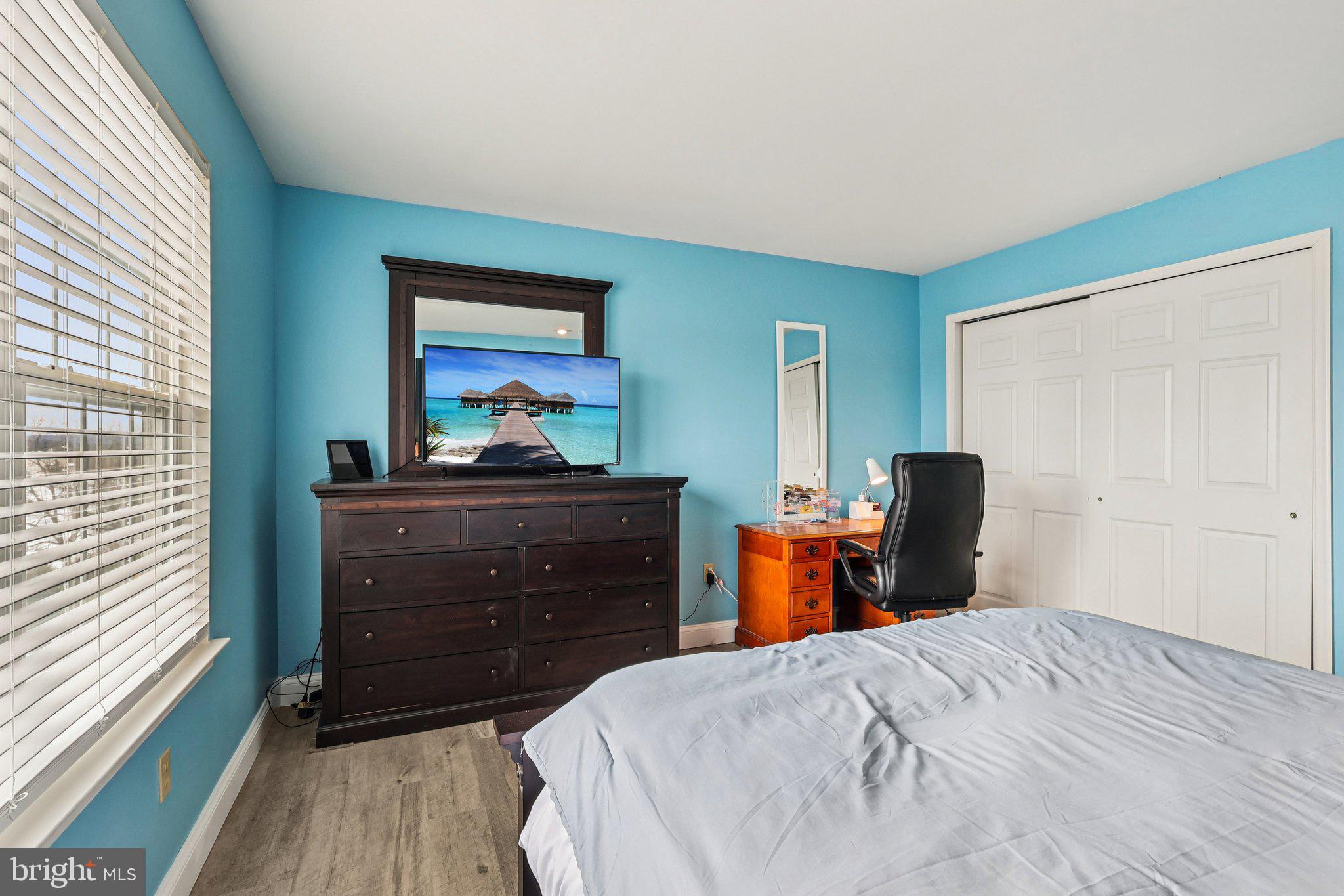 HIGH MEADOW - Residential