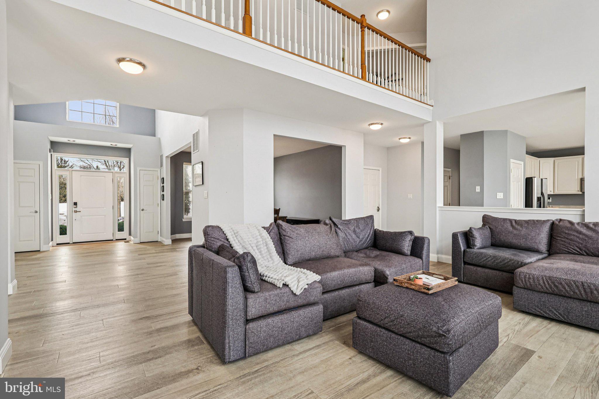 HIGH MEADOW - Residential