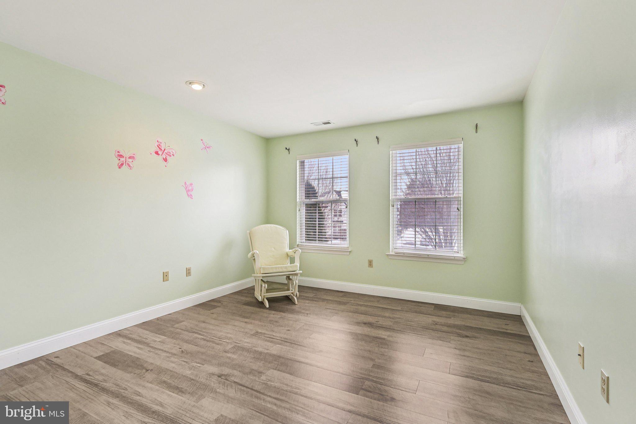 HIGH MEADOW - Residential