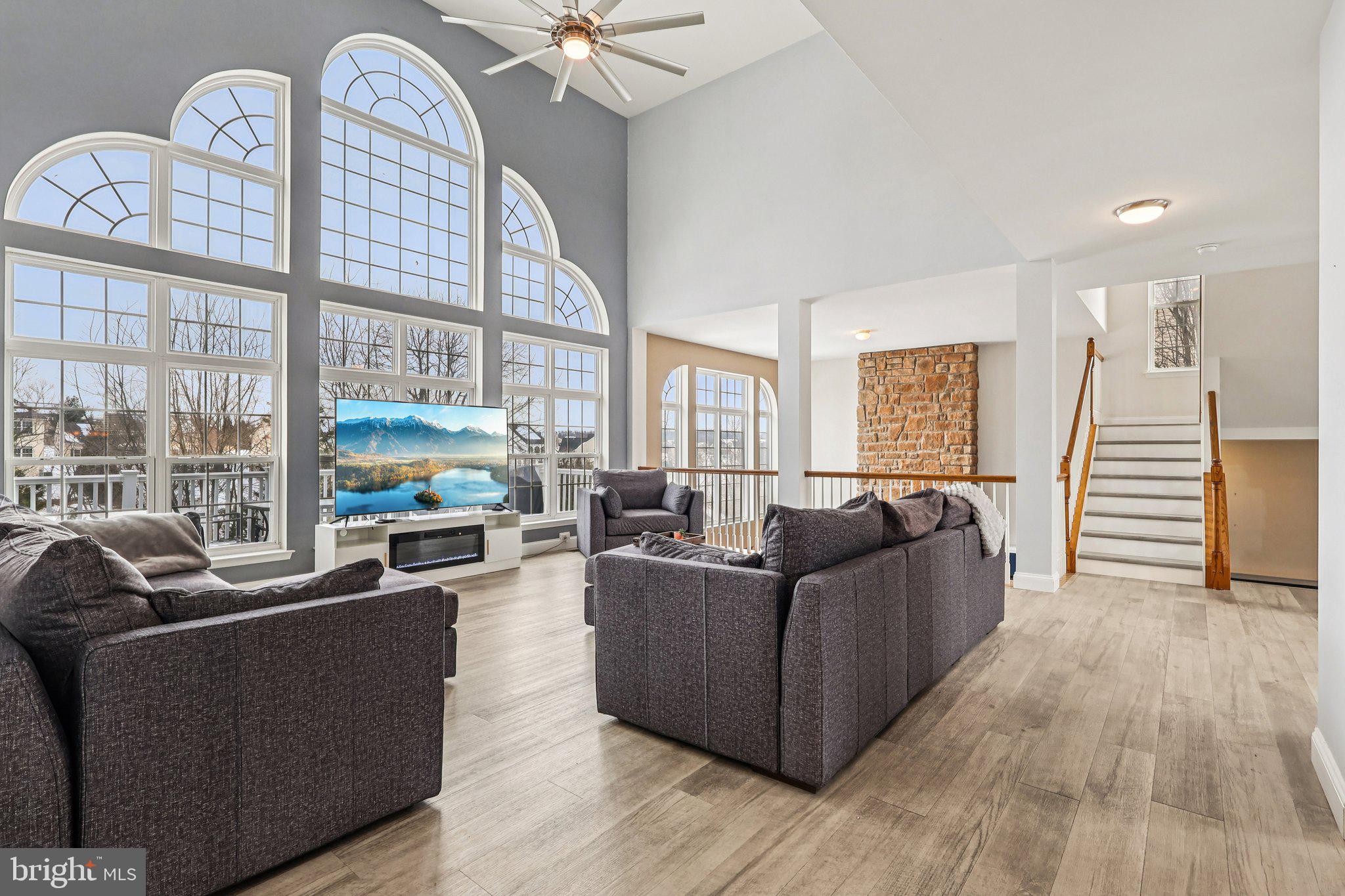 HIGH MEADOW - Residential