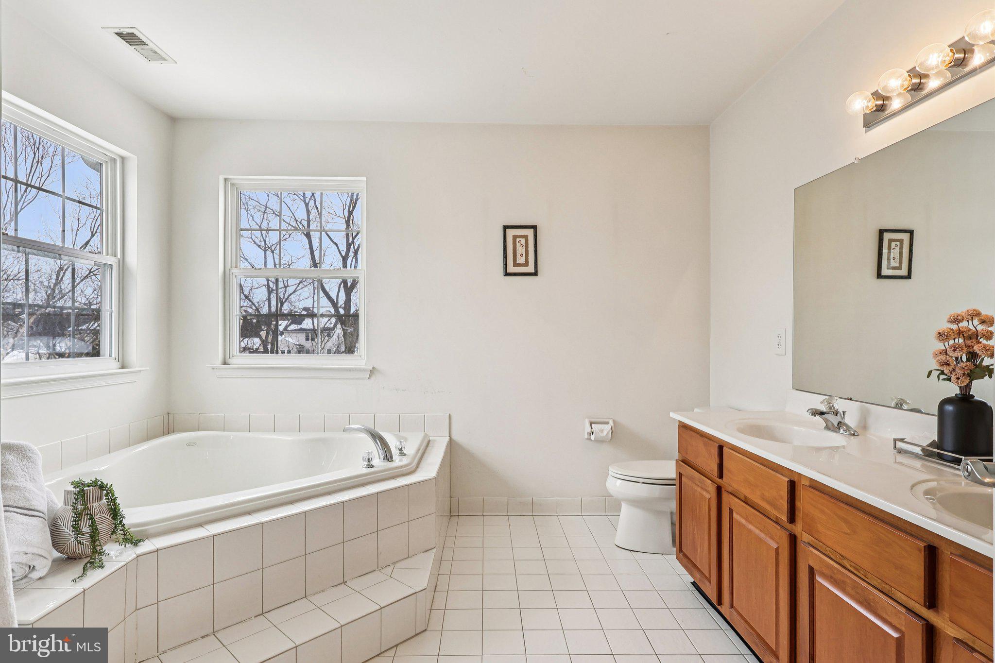 HIGH MEADOW - Residential