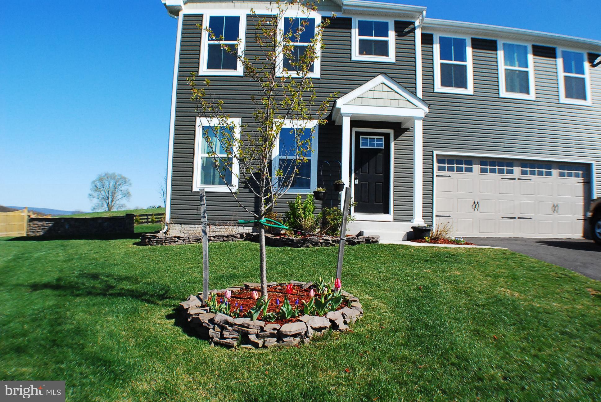 ARCADIA SPRINGS - Residential