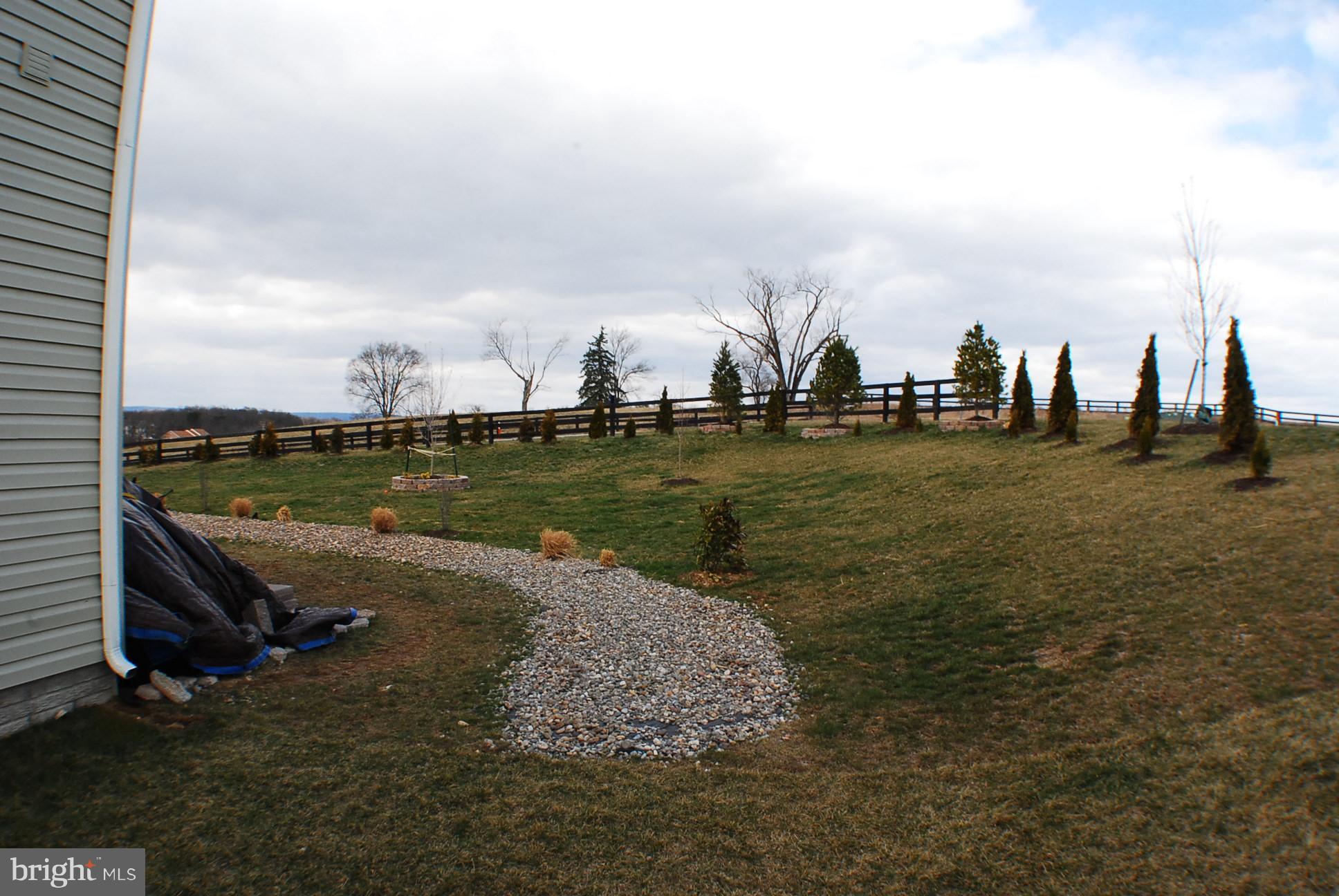 ARCADIA SPRINGS - Residential