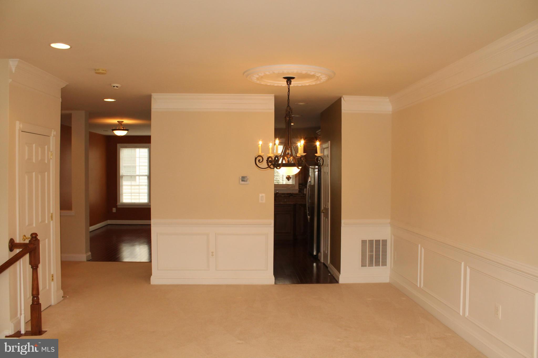 CASCADES - Residential Lease