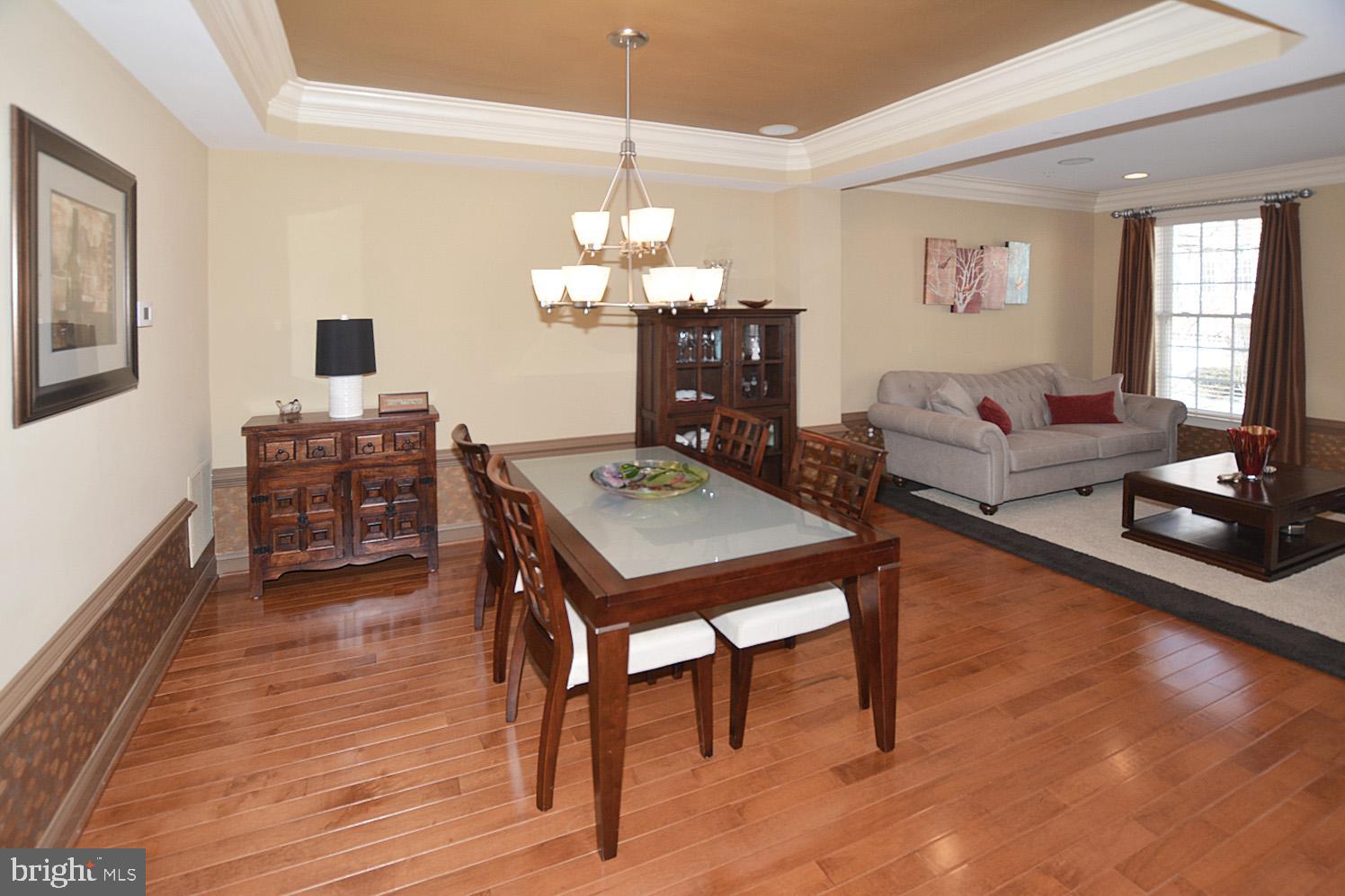 QUAKER RIDGE - Residential