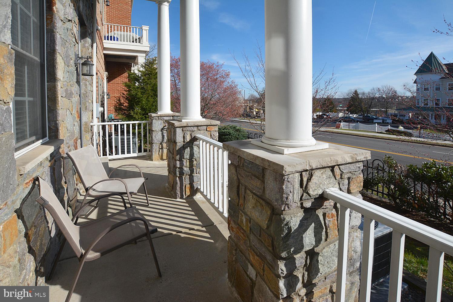 QUAKER RIDGE - Residential