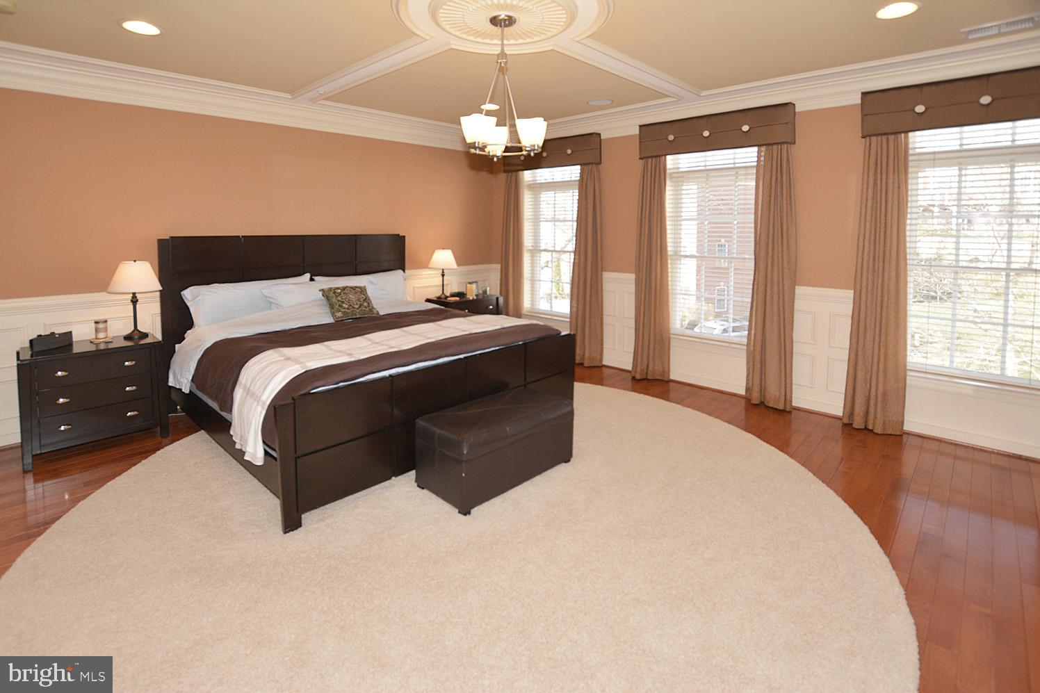 QUAKER RIDGE - Residential