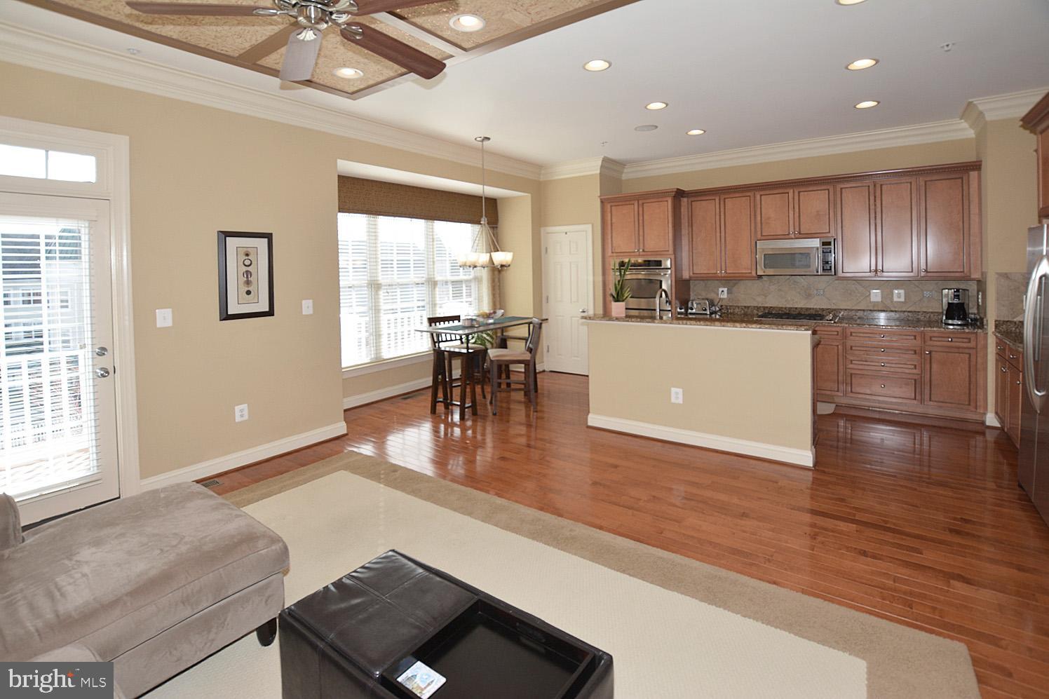 QUAKER RIDGE - Residential