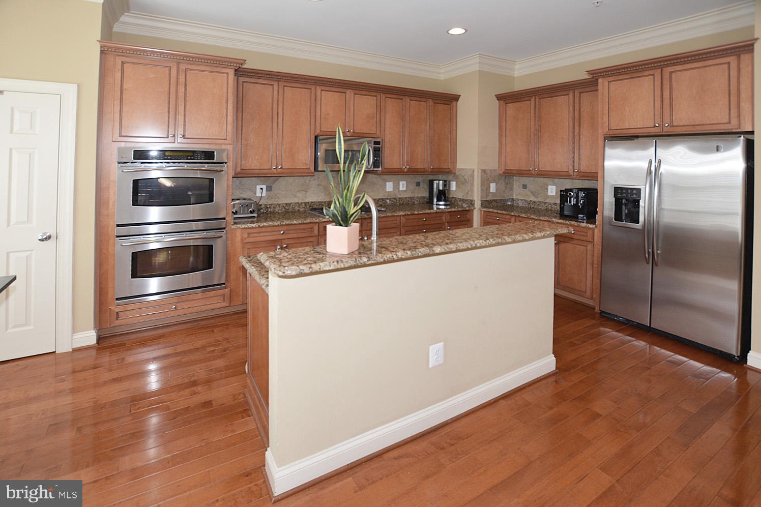 QUAKER RIDGE - Residential