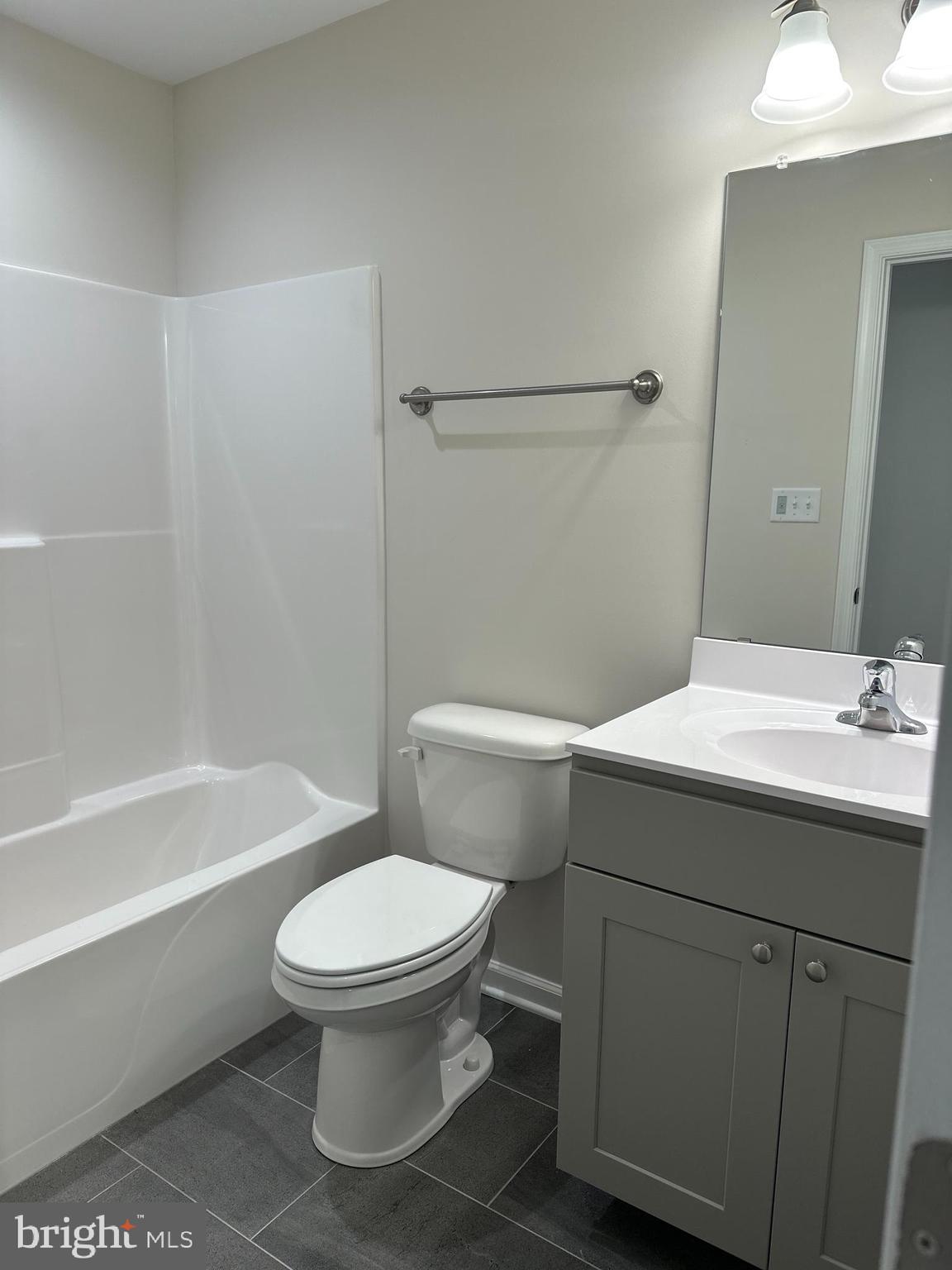 PRENTISS POINT - Residential Lease