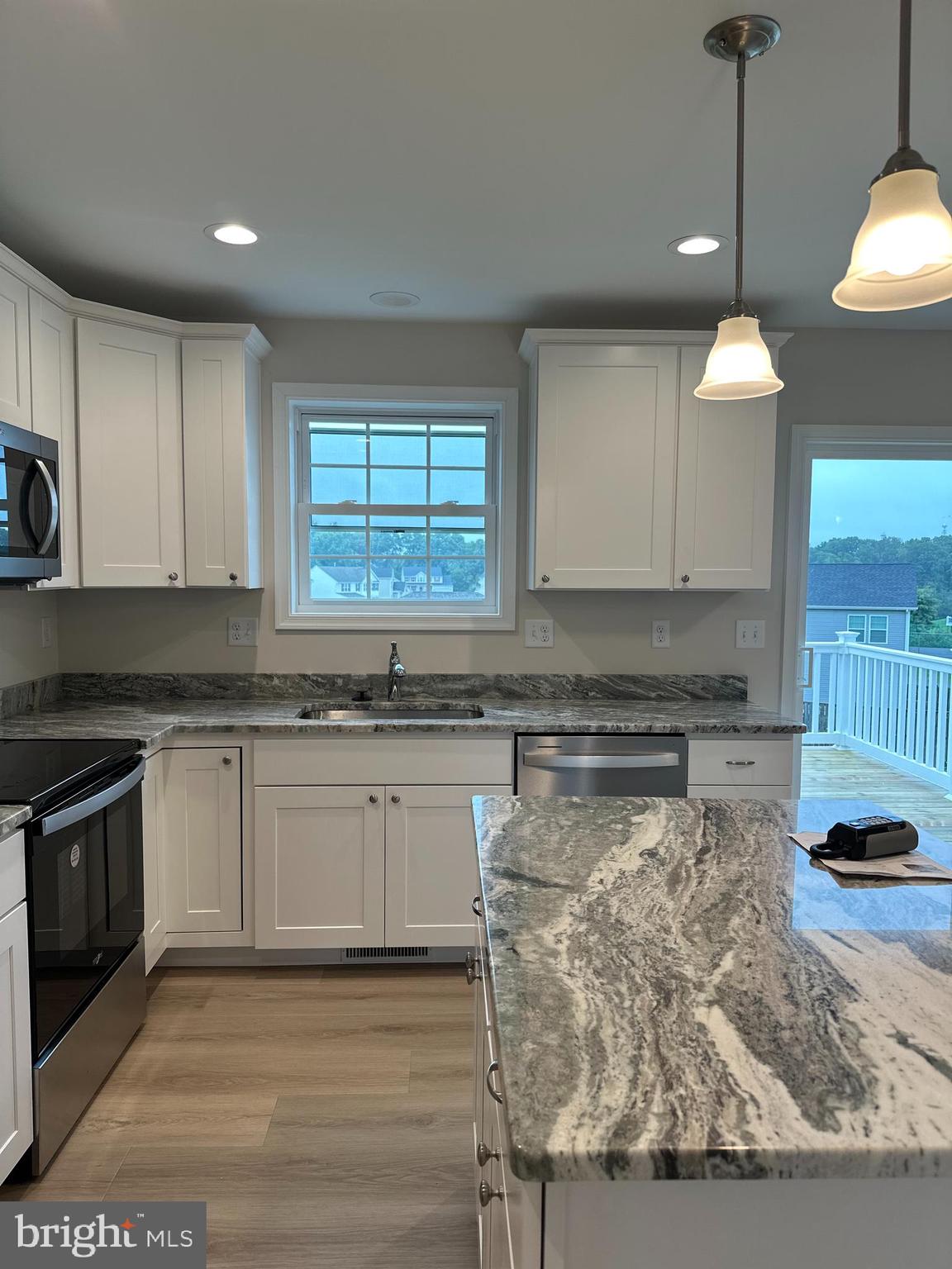 PRENTISS POINT - Residential Lease