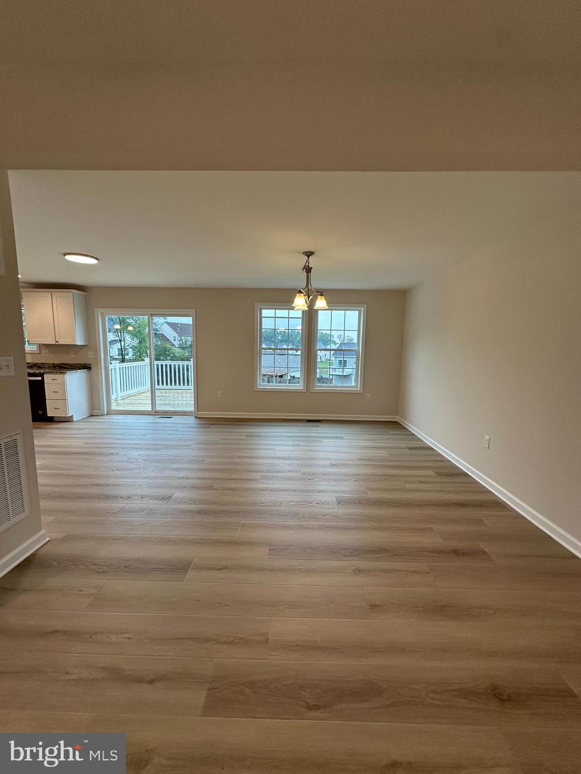 PRENTISS POINT - Residential Lease