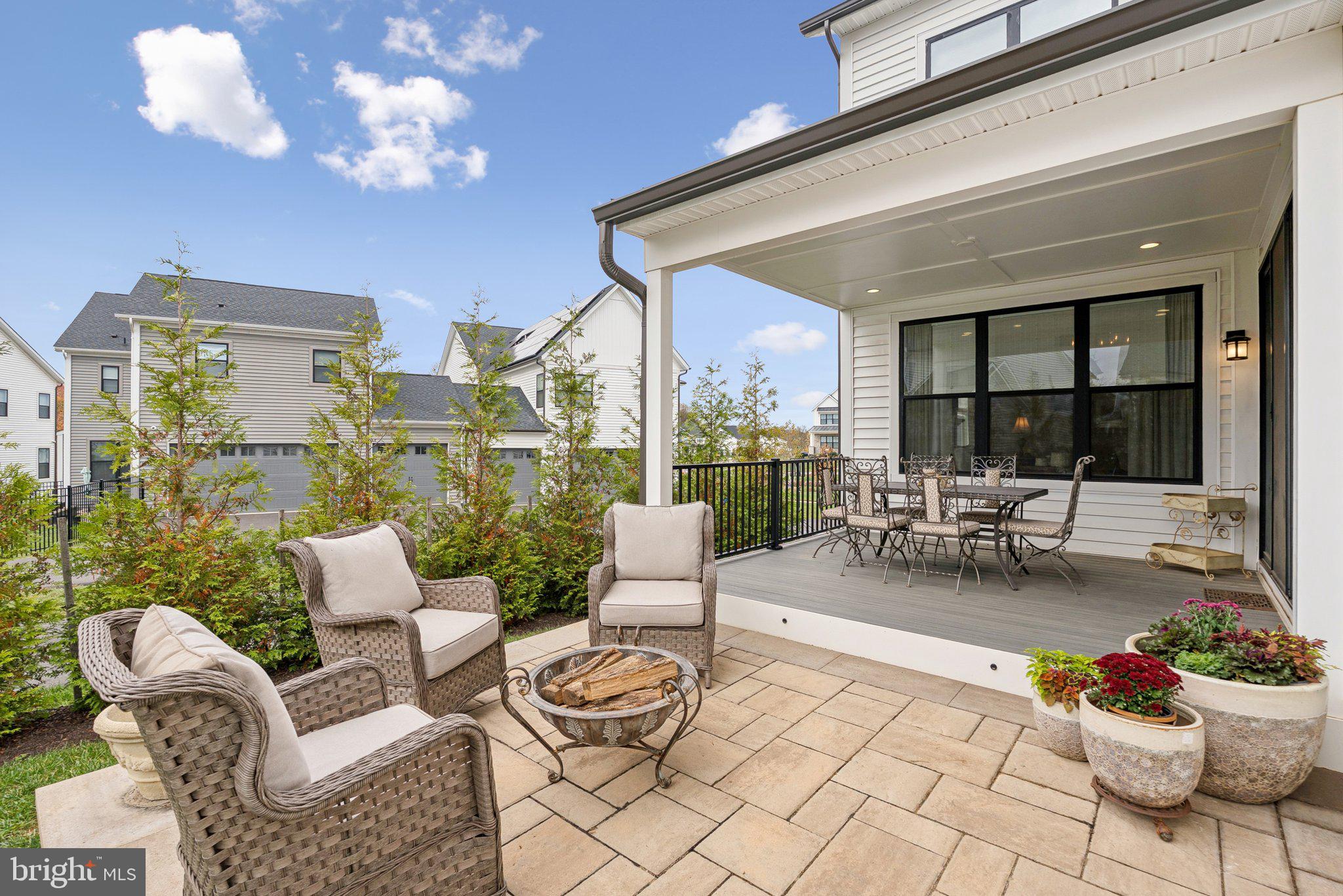 MT. PROSPECT - Residential