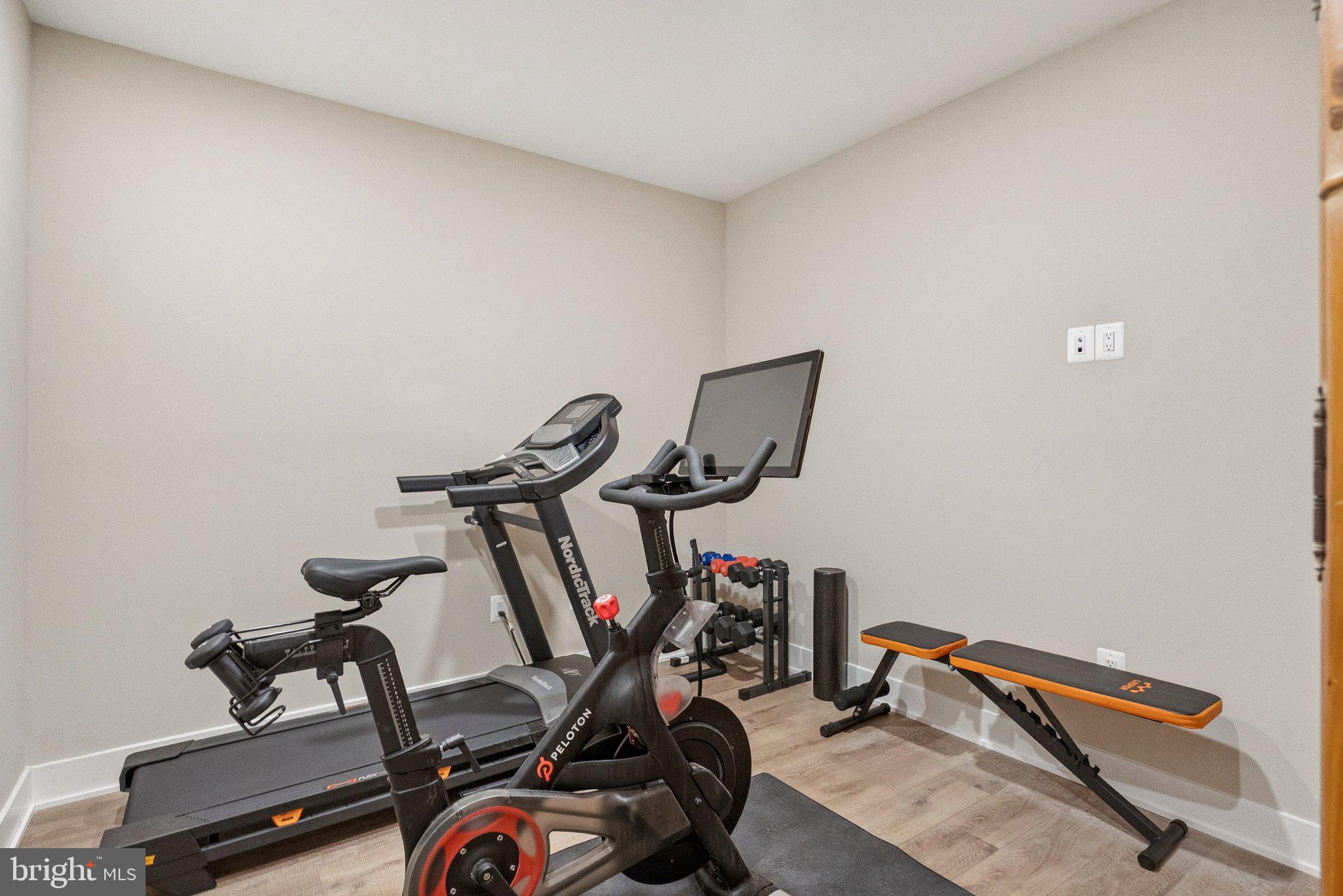 MT. PROSPECT - Residential