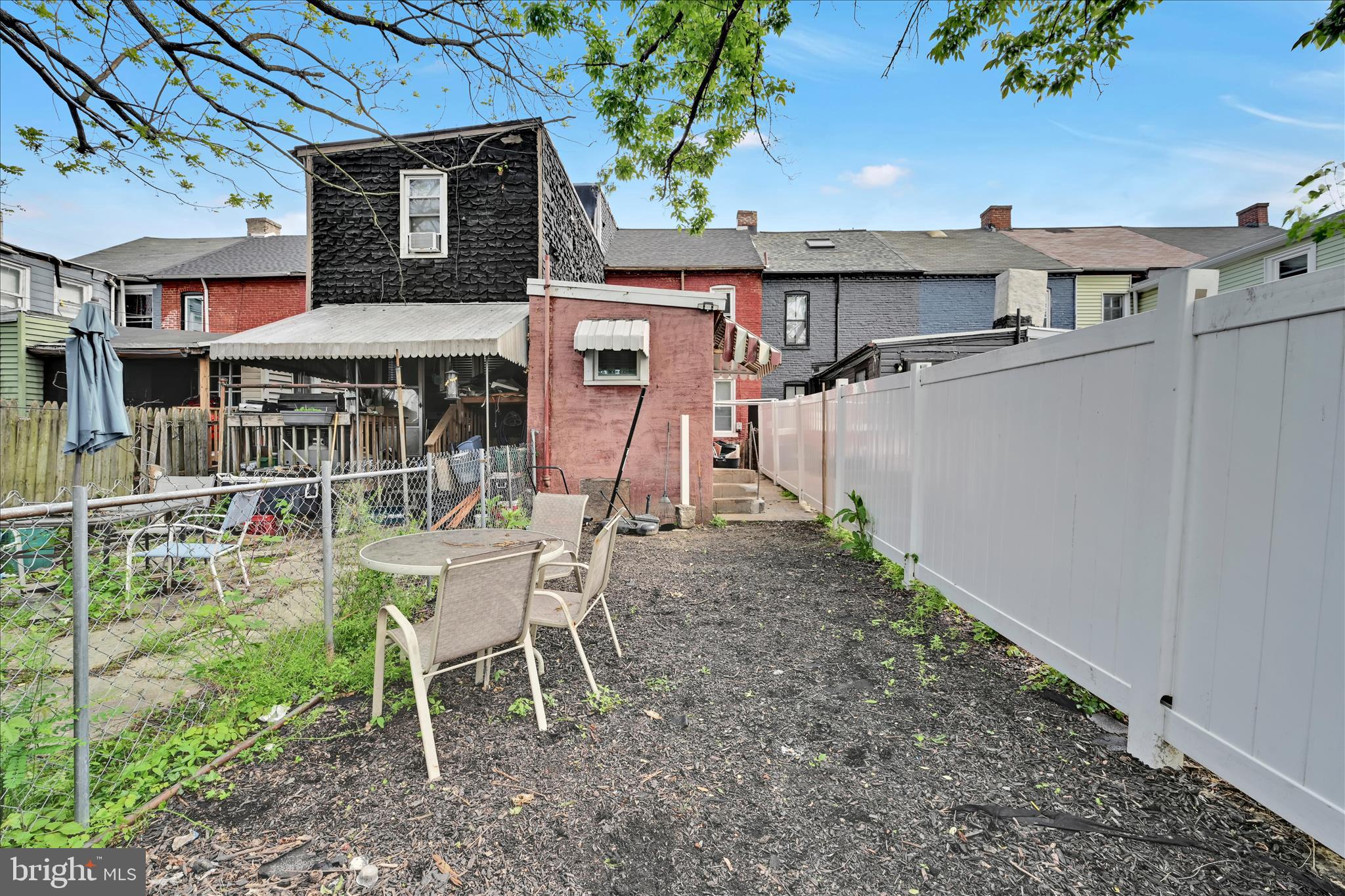 8TH WARD - Residential