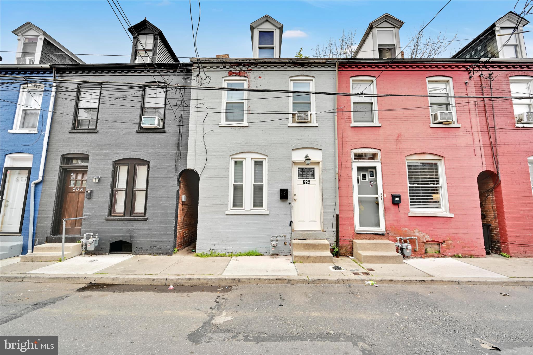 8TH WARD - Residential