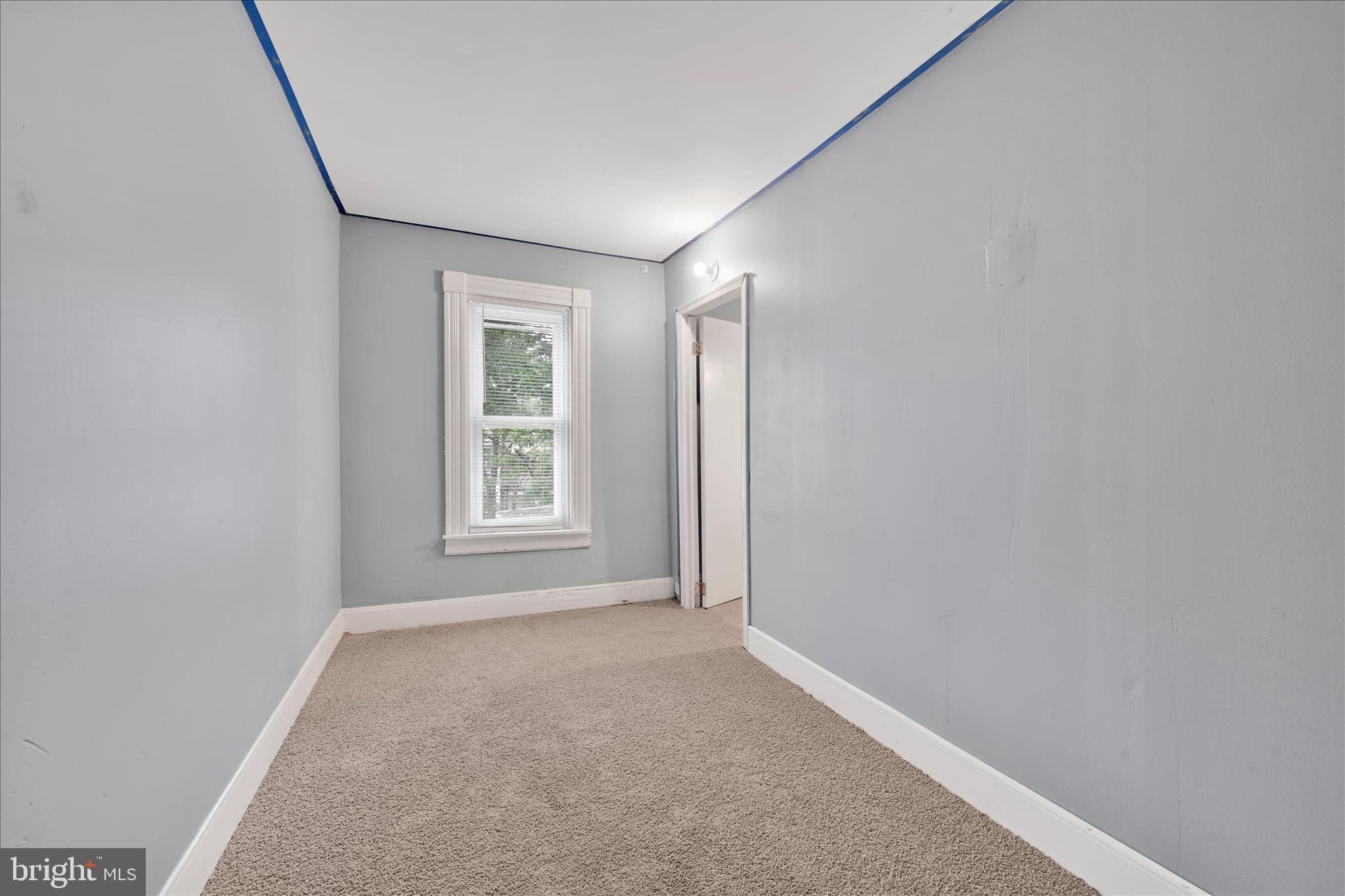 8TH WARD - Residential
