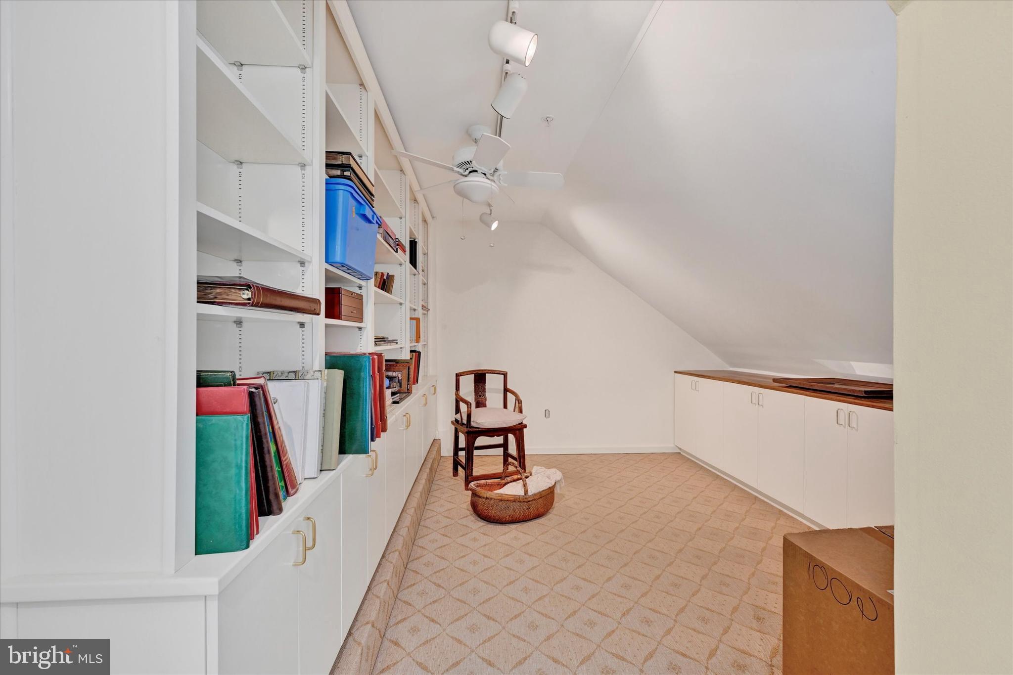 TUSCANY-CANTERBURY - Residential