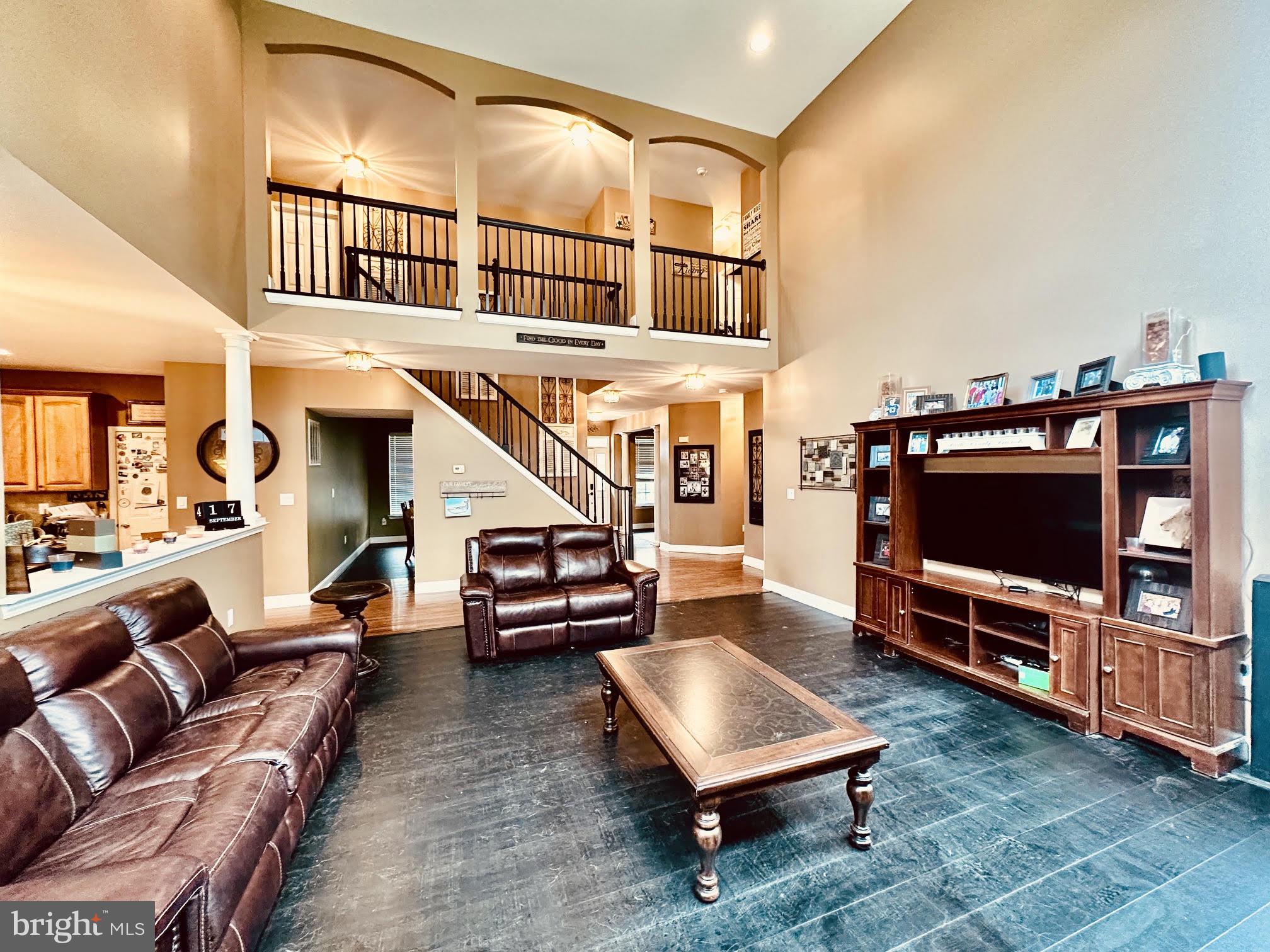 213 WATERFORD ROAD