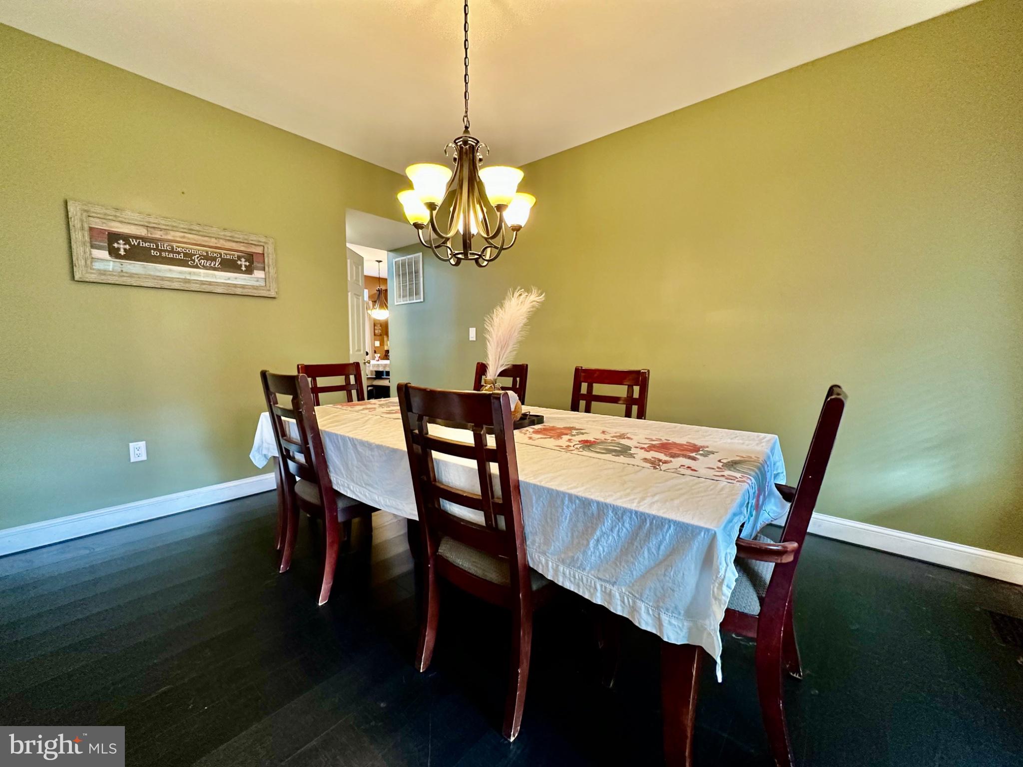 213 WATERFORD ROAD