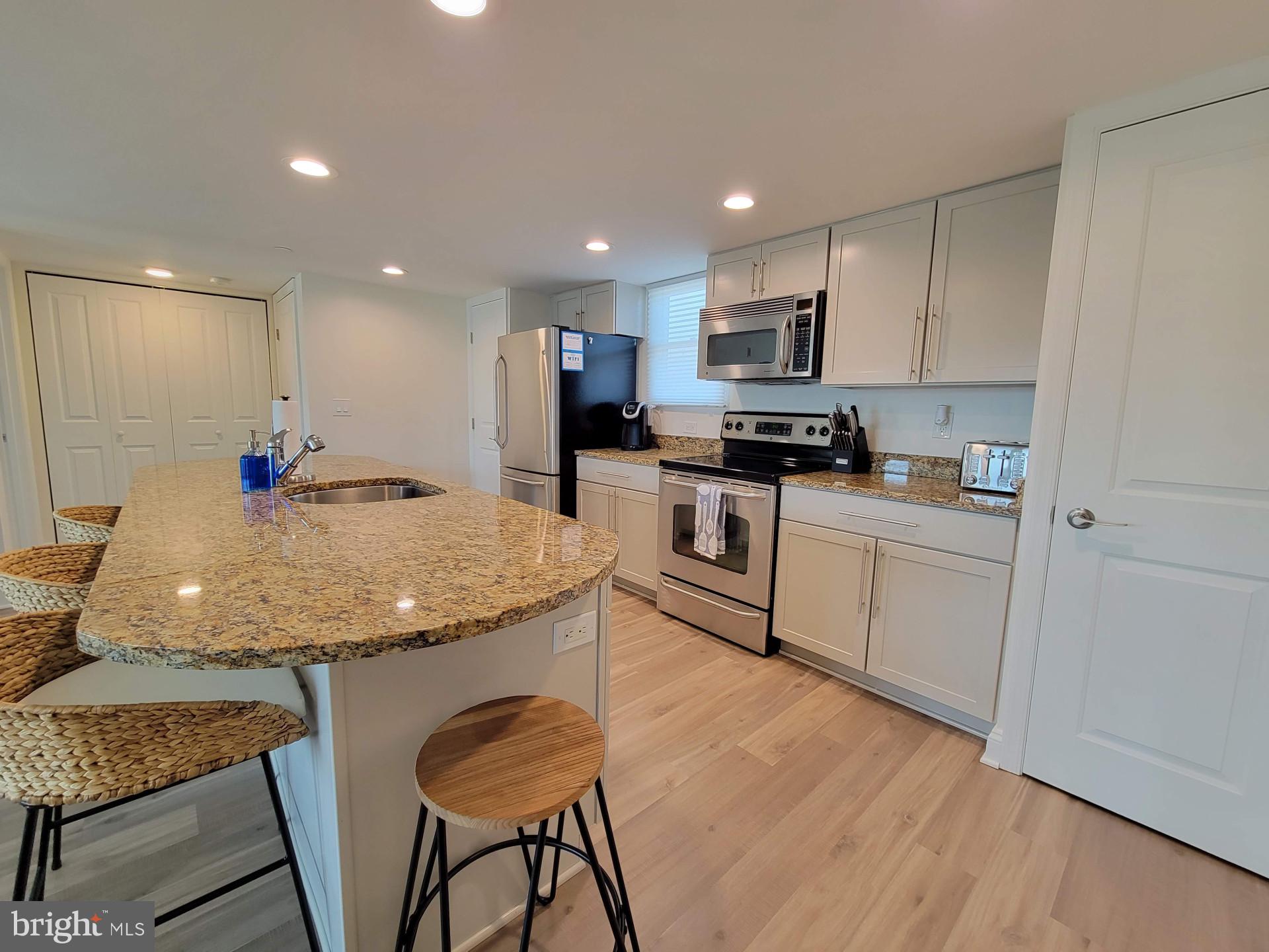 1701 COASTAL HIGHWAY 305N