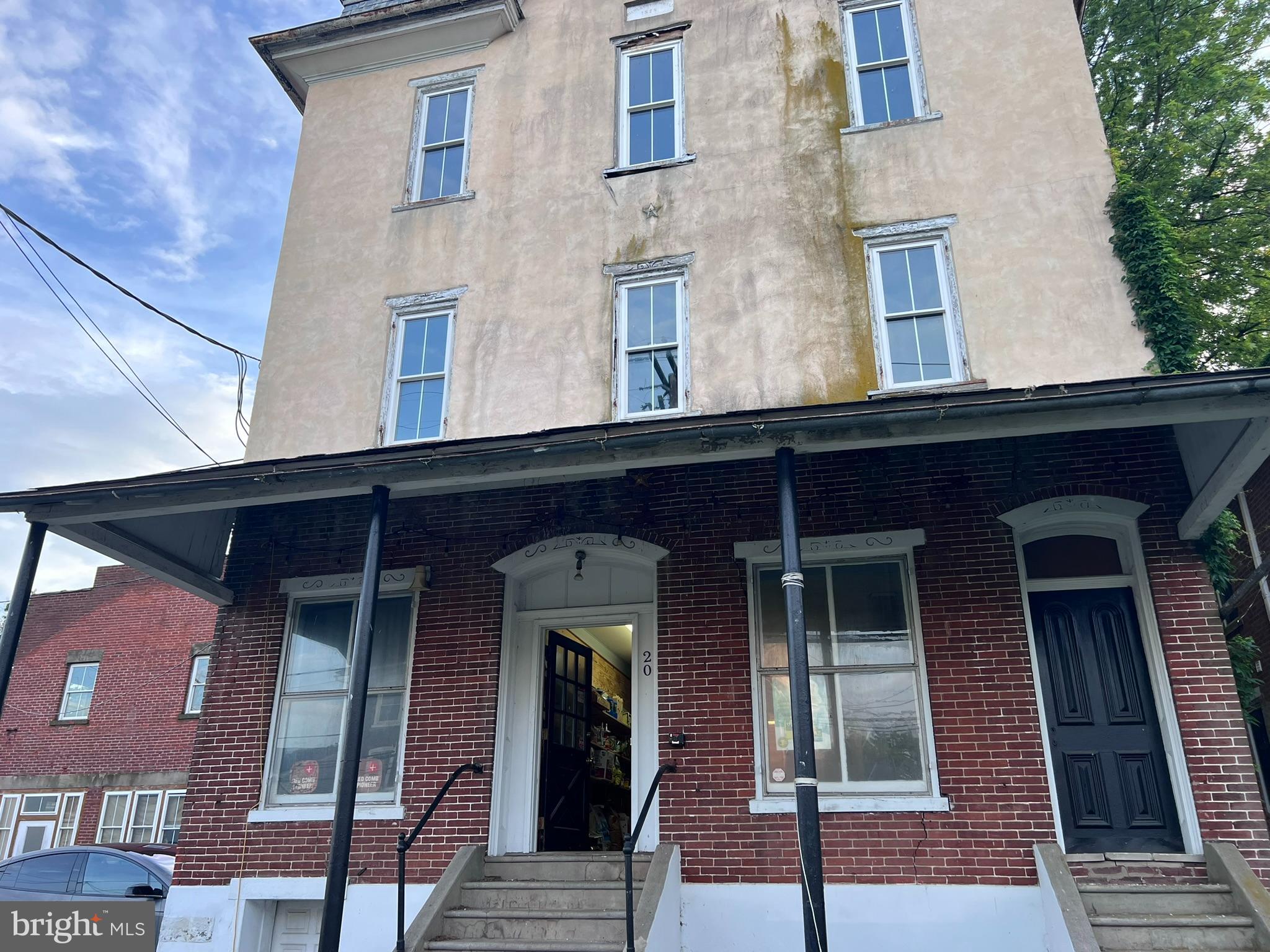 20 N MAIN STREET