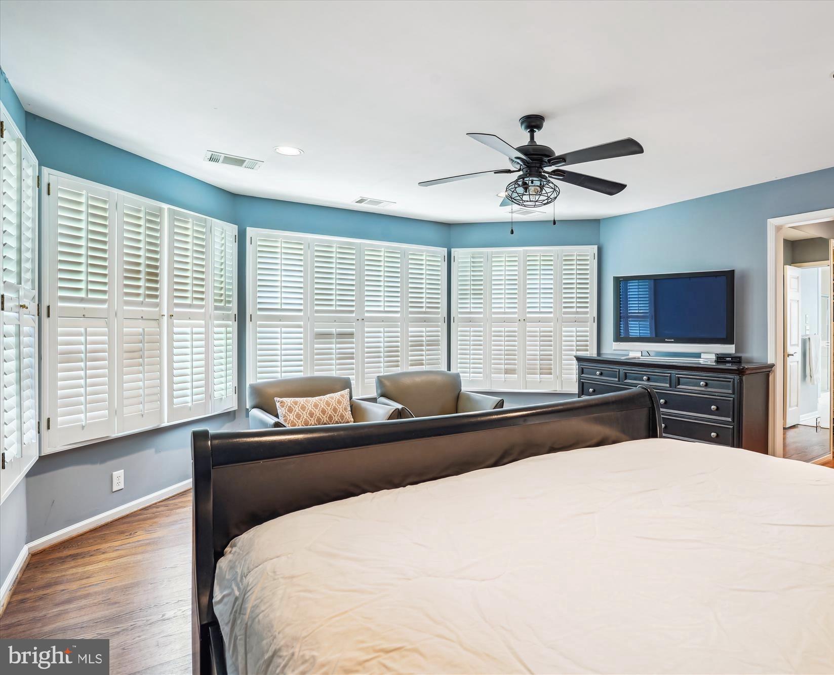 PINEY GLEN VILLAGE - Residential