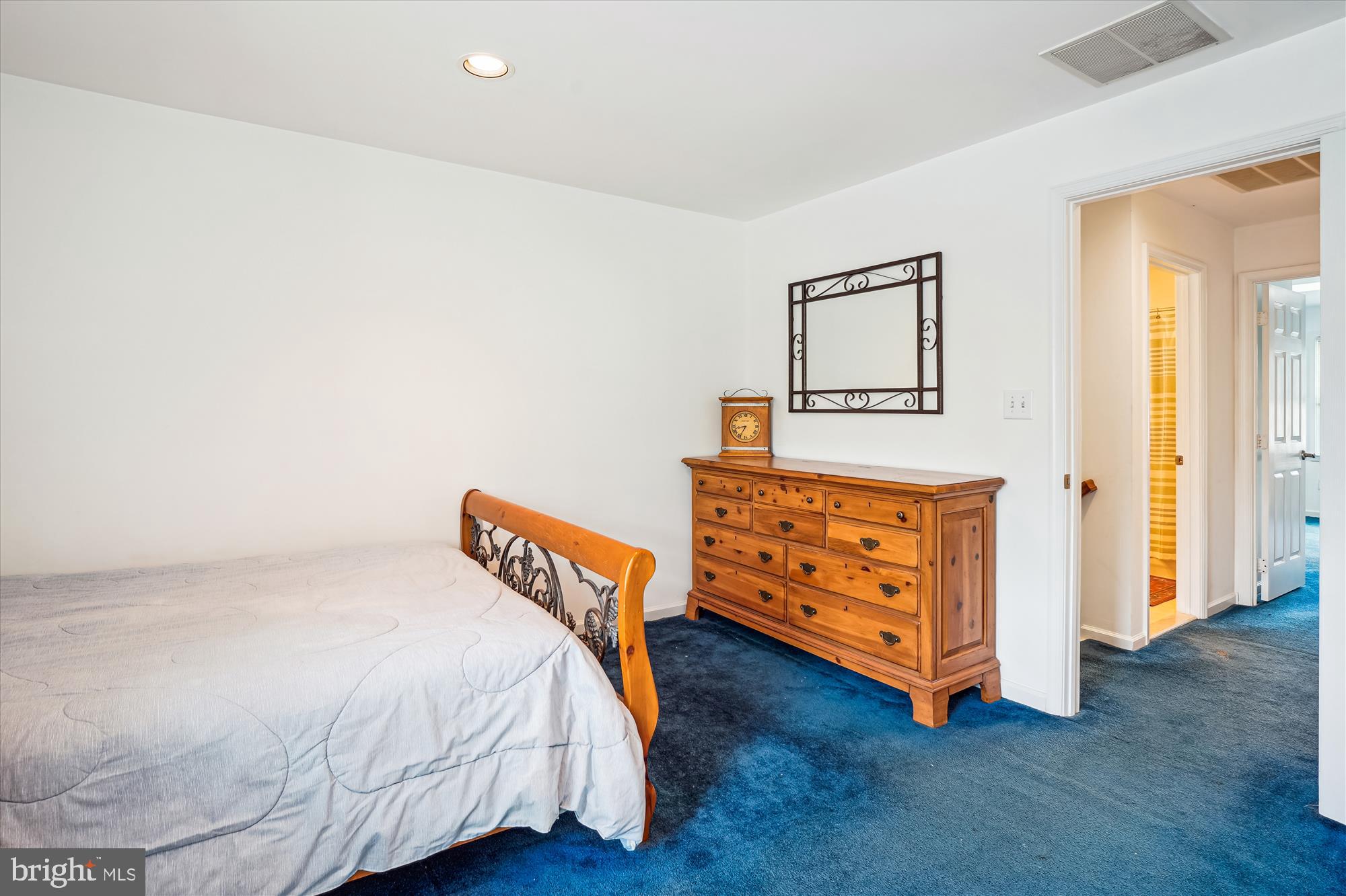 PINEY GLEN VILLAGE - Residential