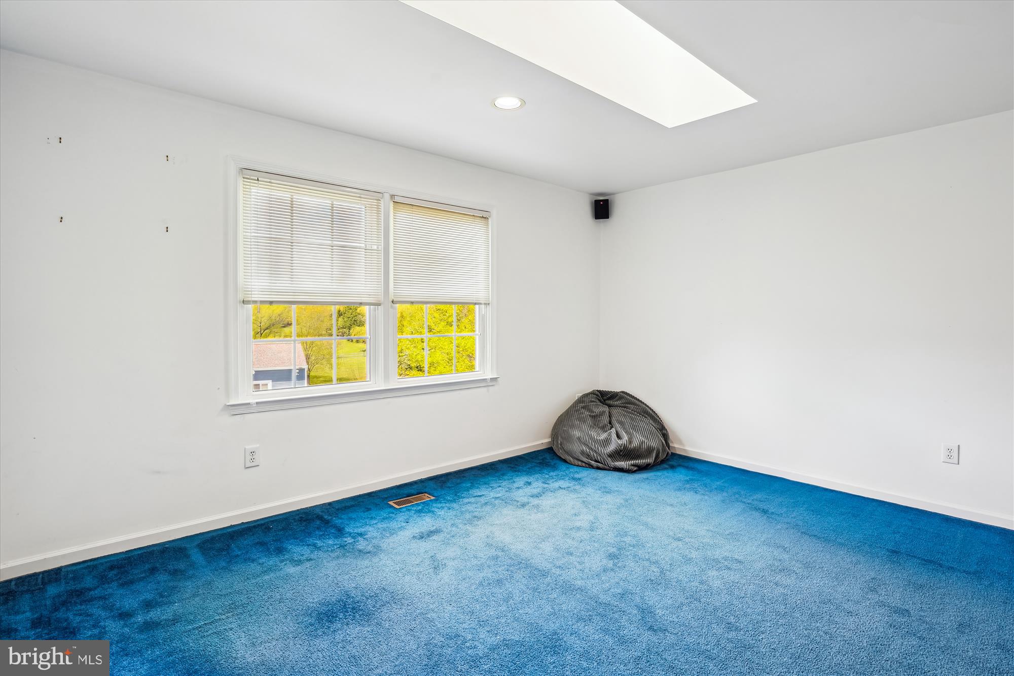 PINEY GLEN VILLAGE - Residential