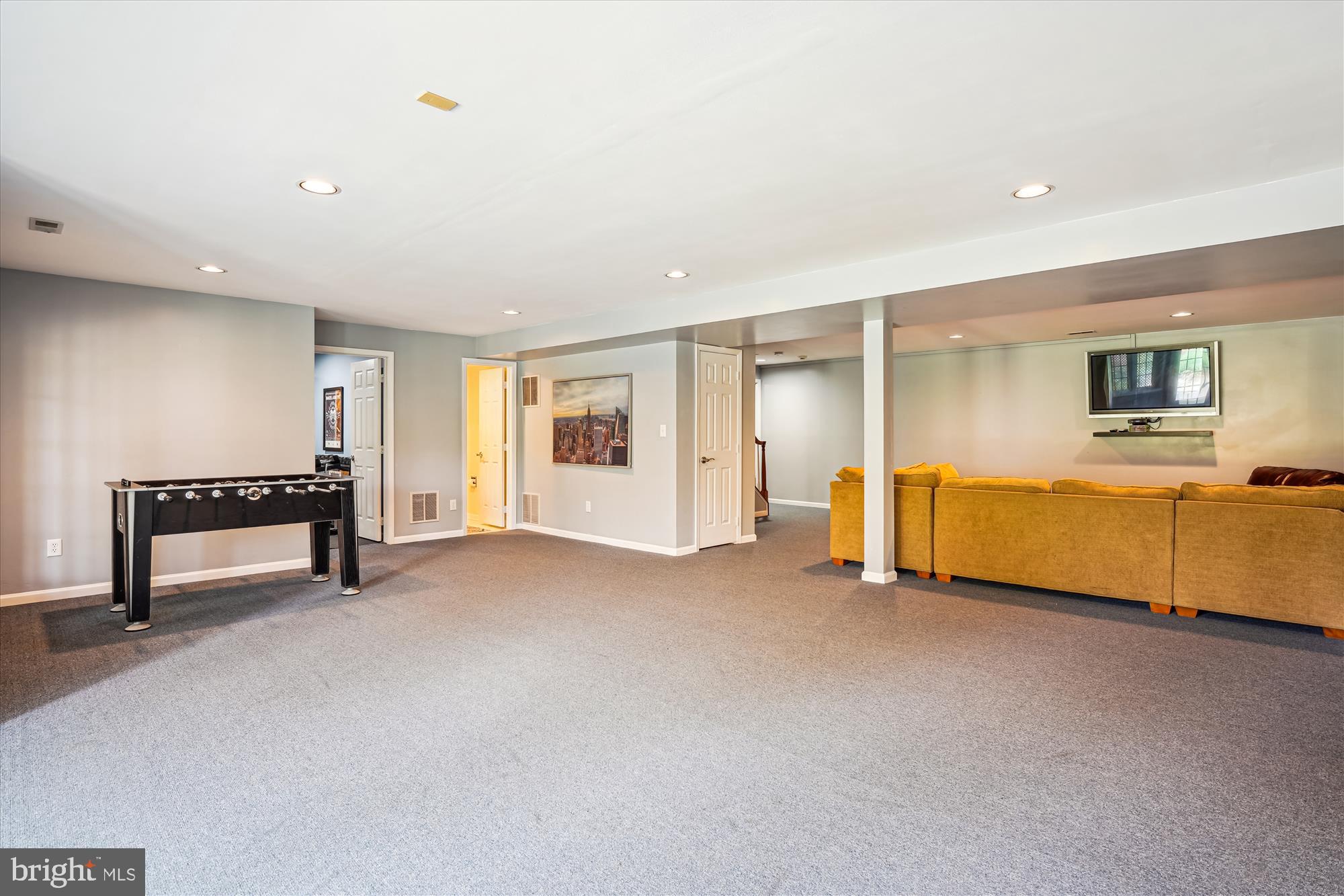 PINEY GLEN VILLAGE - Residential