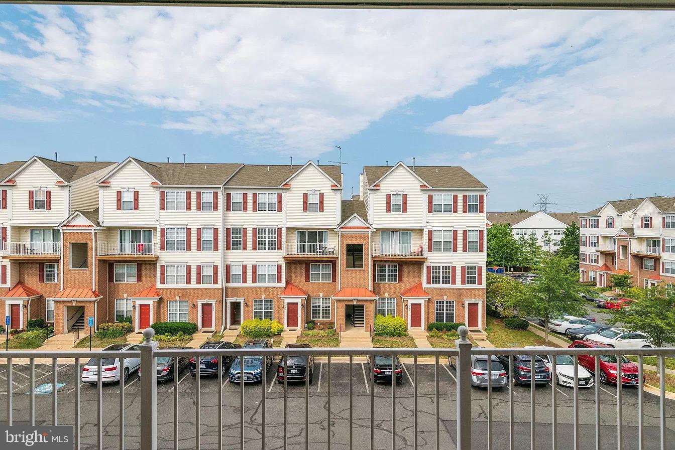 MANORS AT MCNAIR FARMS - Residential