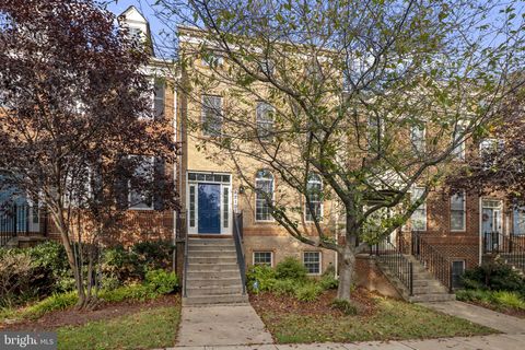 22107 FAIR GARDEN LANE CLARKSBURG MD 20871