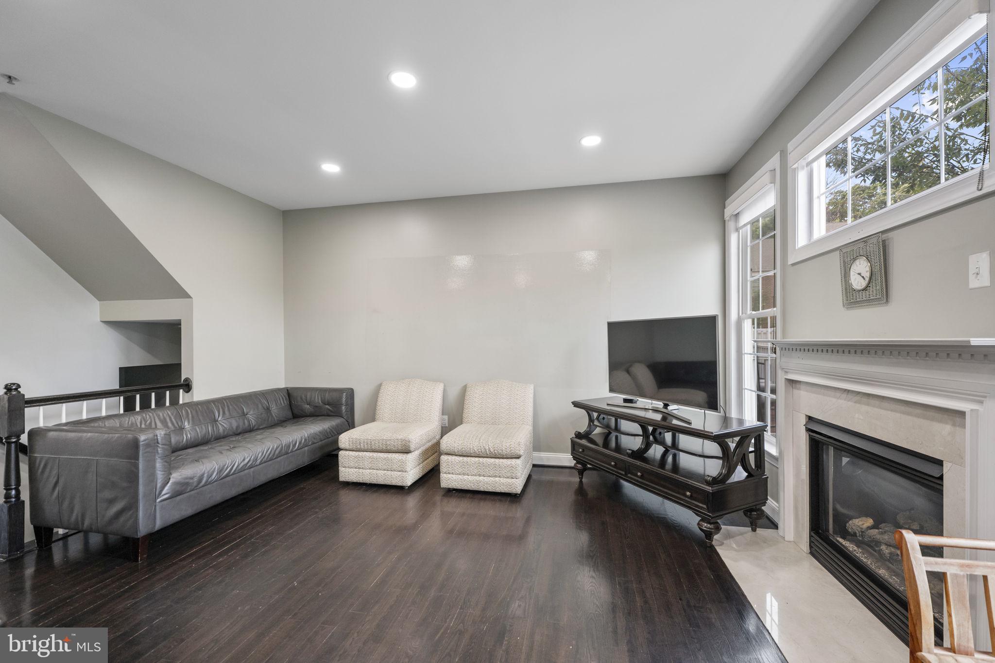 CLARKSBURG HEIGHTS - Residential