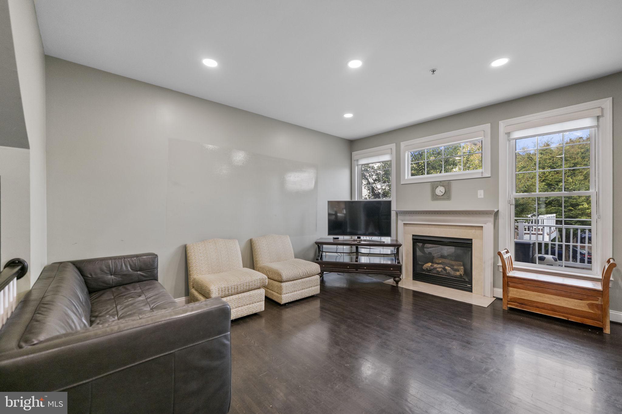 CLARKSBURG HEIGHTS - Residential