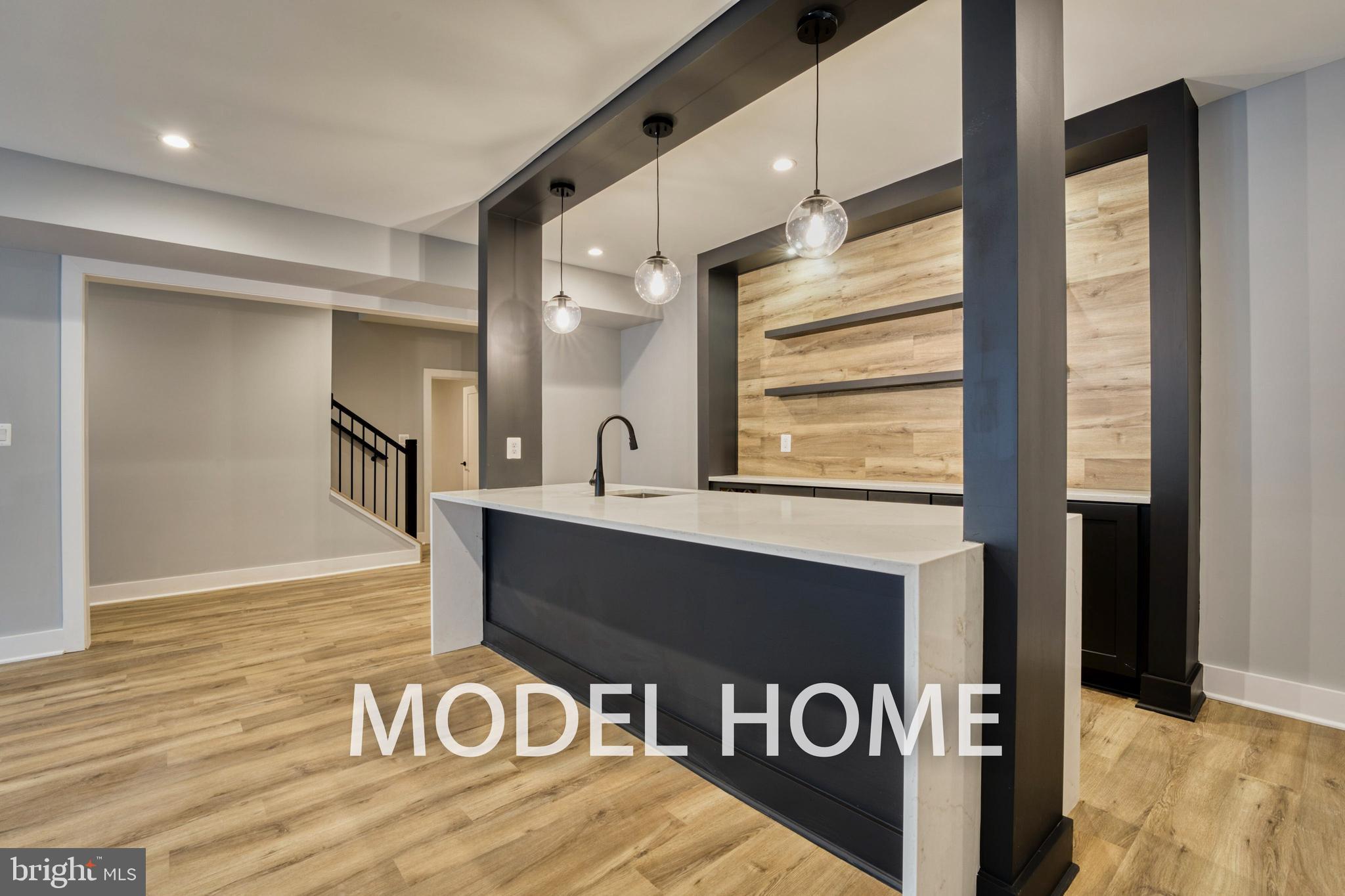 BRILYN PARK - Residential