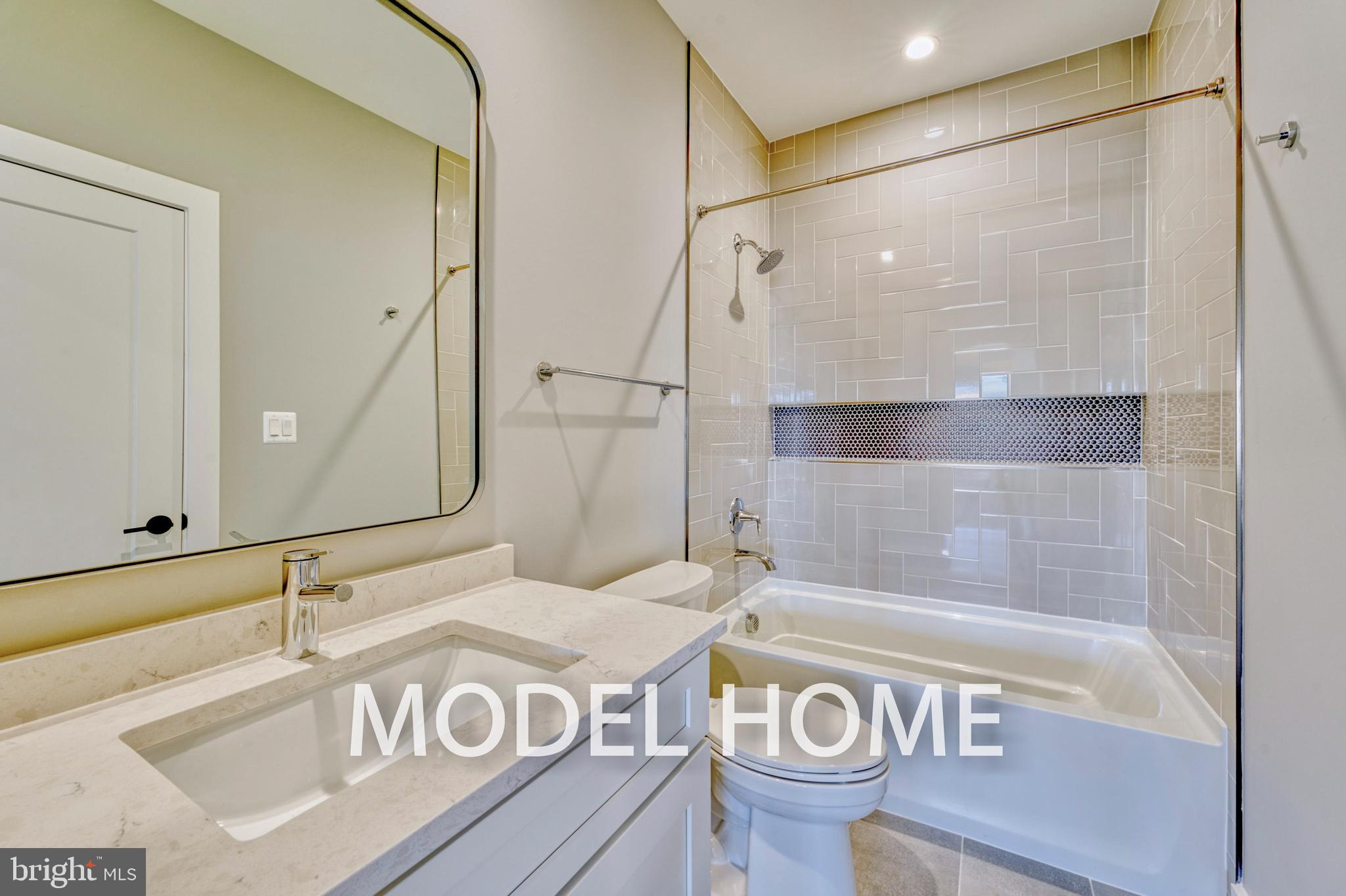 BRILYN PARK - Residential