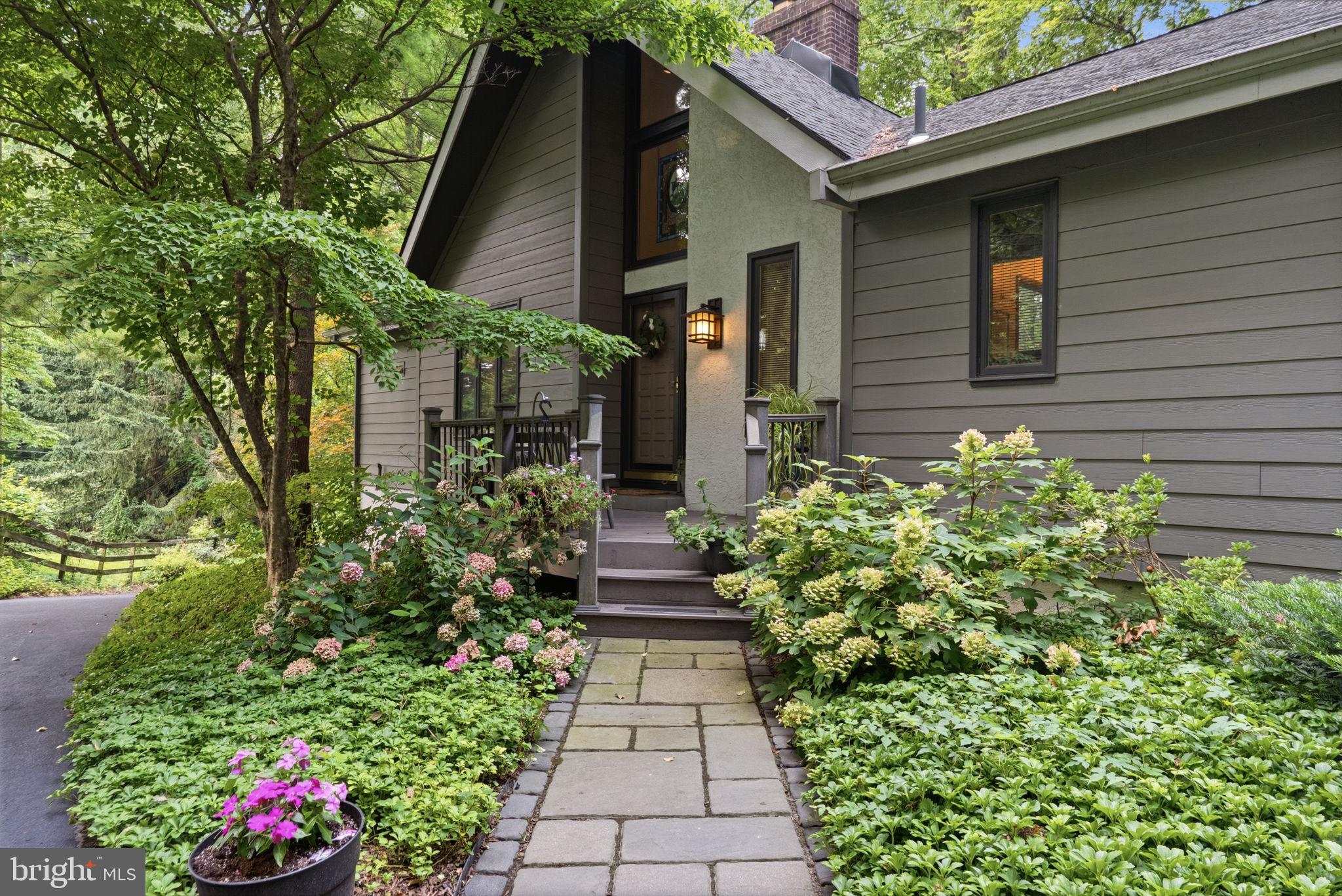 433 HOMESTEAD ROAD