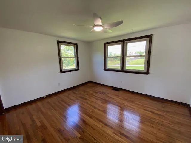 Pottstown, Pennsylvania 19465, United States, 4 Bedrooms Bedrooms, ,1 BathroomBathrooms,Residential,Pending,186692