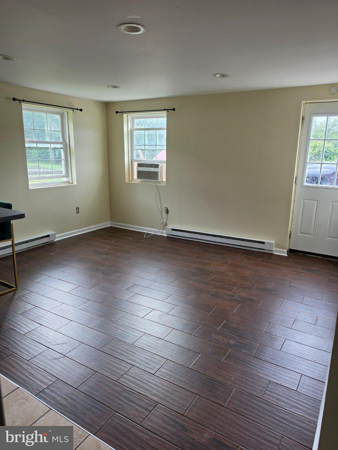 1116 TELEGRAPH ROAD